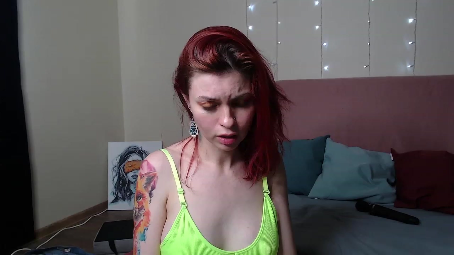 Gallery image thumbnail from Redhead_foxie's myfreecams stream on, 05/21/2023, 10:39 image 20 of 20