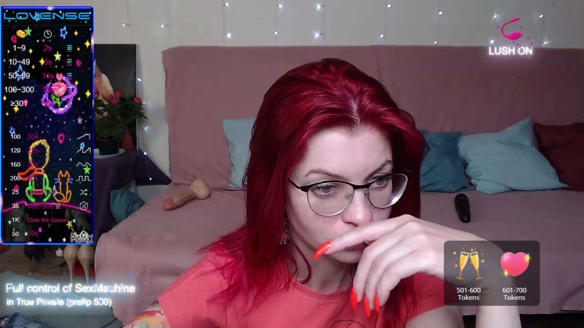 Gallery image thumbnail from Redhead_foxie's myfreecams stream on, 06/03/2023, 12:09 image 11 of 20