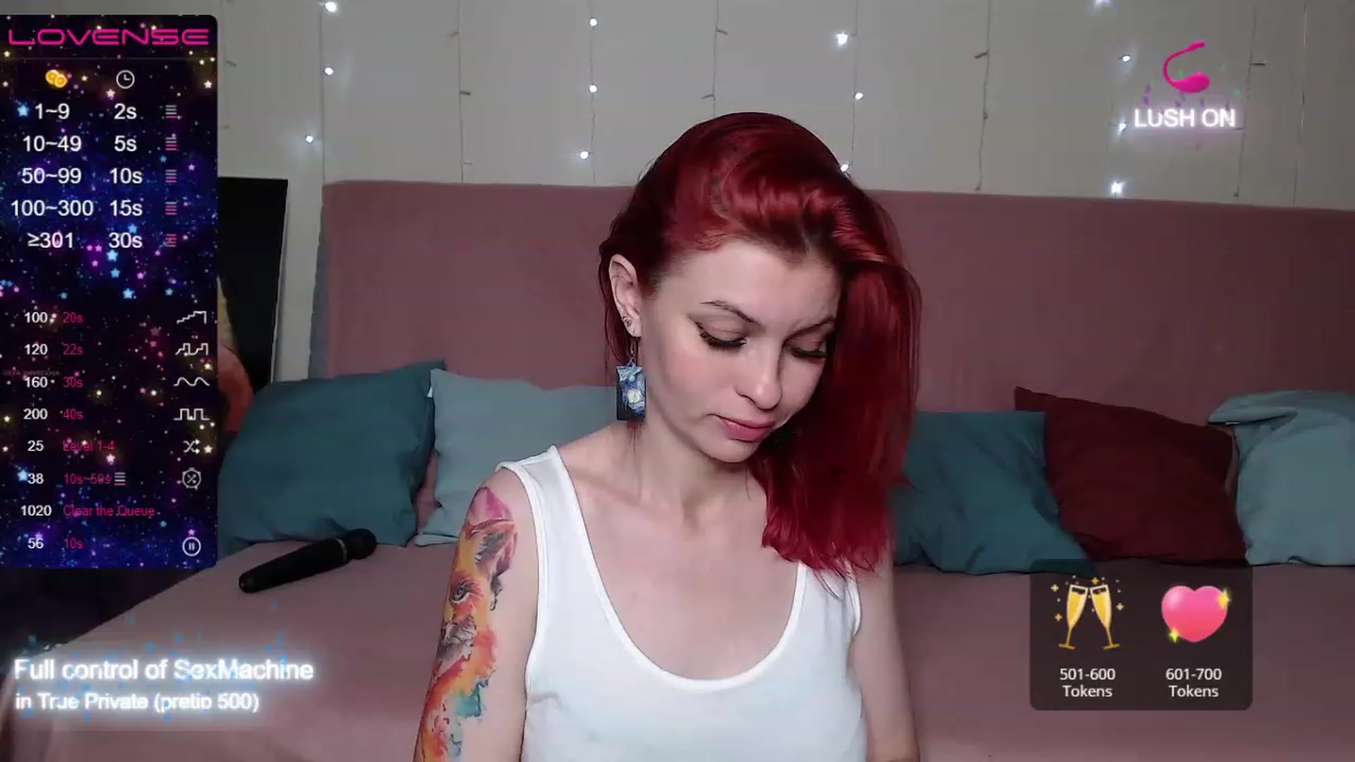 Gallery image thumbnail from Redhead_foxie's myfreecams stream on, 06/21/2023, 10:40 image 14 of 20