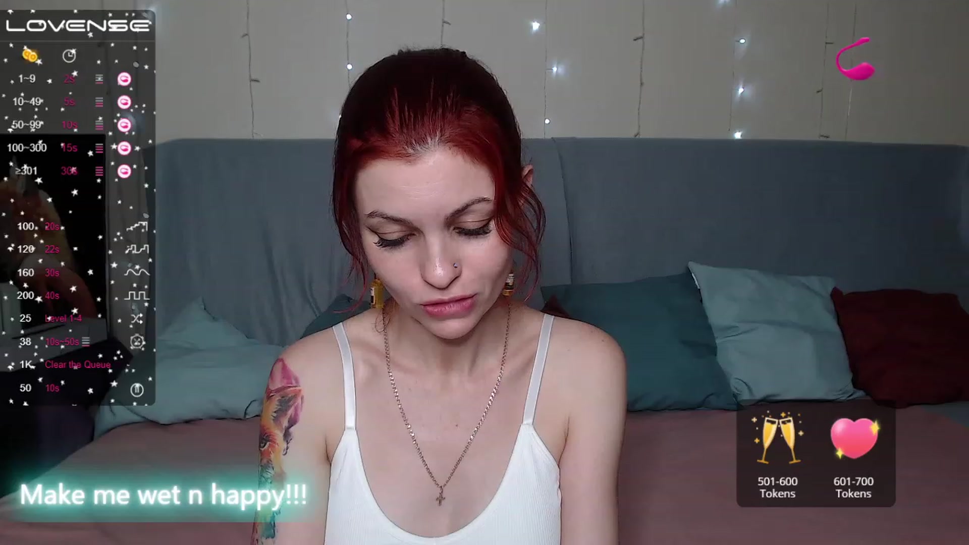 Gallery image thumbnail from Redhead_foxie's myfreecams stream on, 08/14/2023, 17:20 image 13 of 20