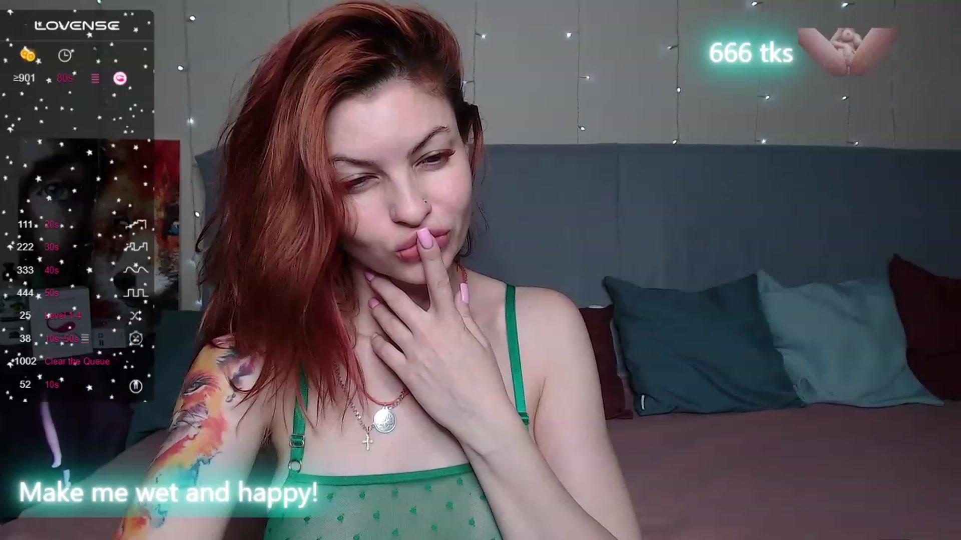 Gallery image thumbnail from Redhead_foxie's myfreecams stream on, 10/03/2023, 08:39 image 6 of 20