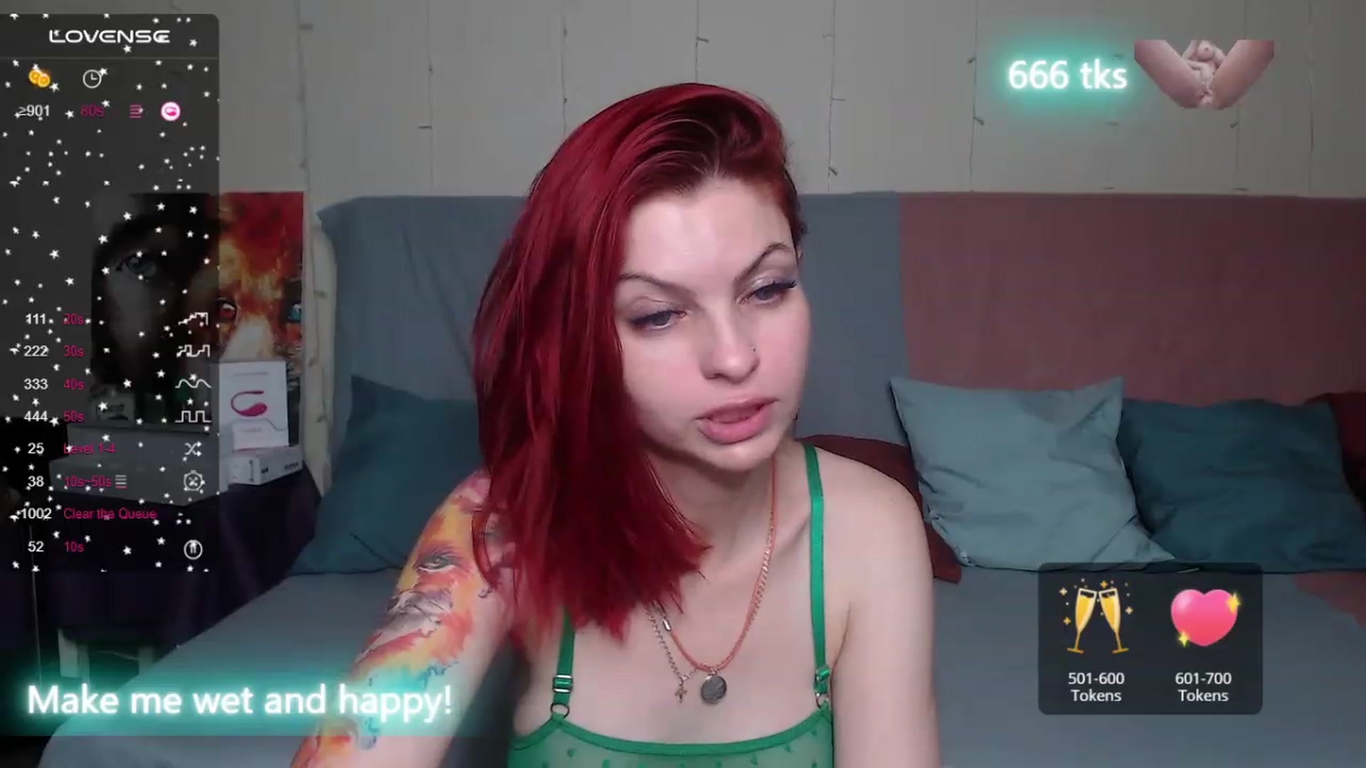 Gallery image thumbnail from Redhead_foxie's myfreecams stream on, 10/18/2023, 12:08 image 19 of 20