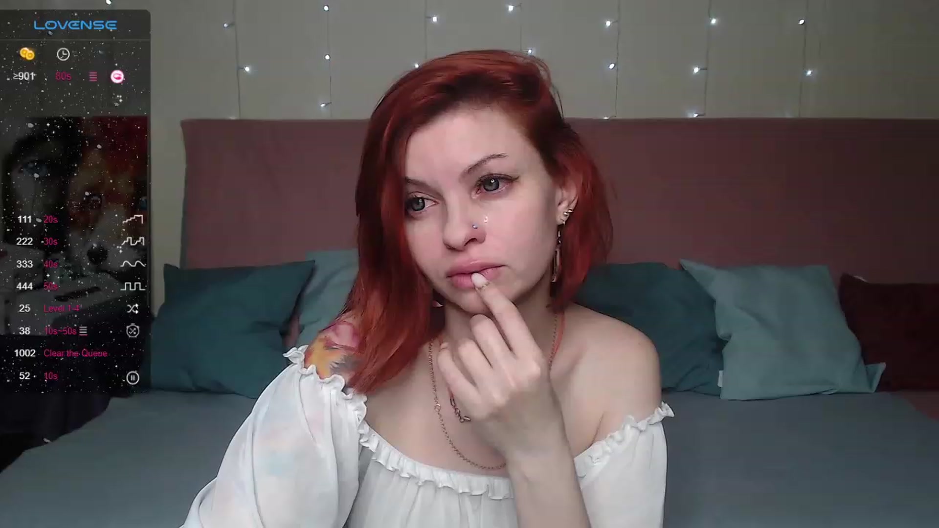 Gallery image thumbnail from Redhead_foxie's myfreecams stream on, 01/05/2024, 12:15 image 3 of 20
