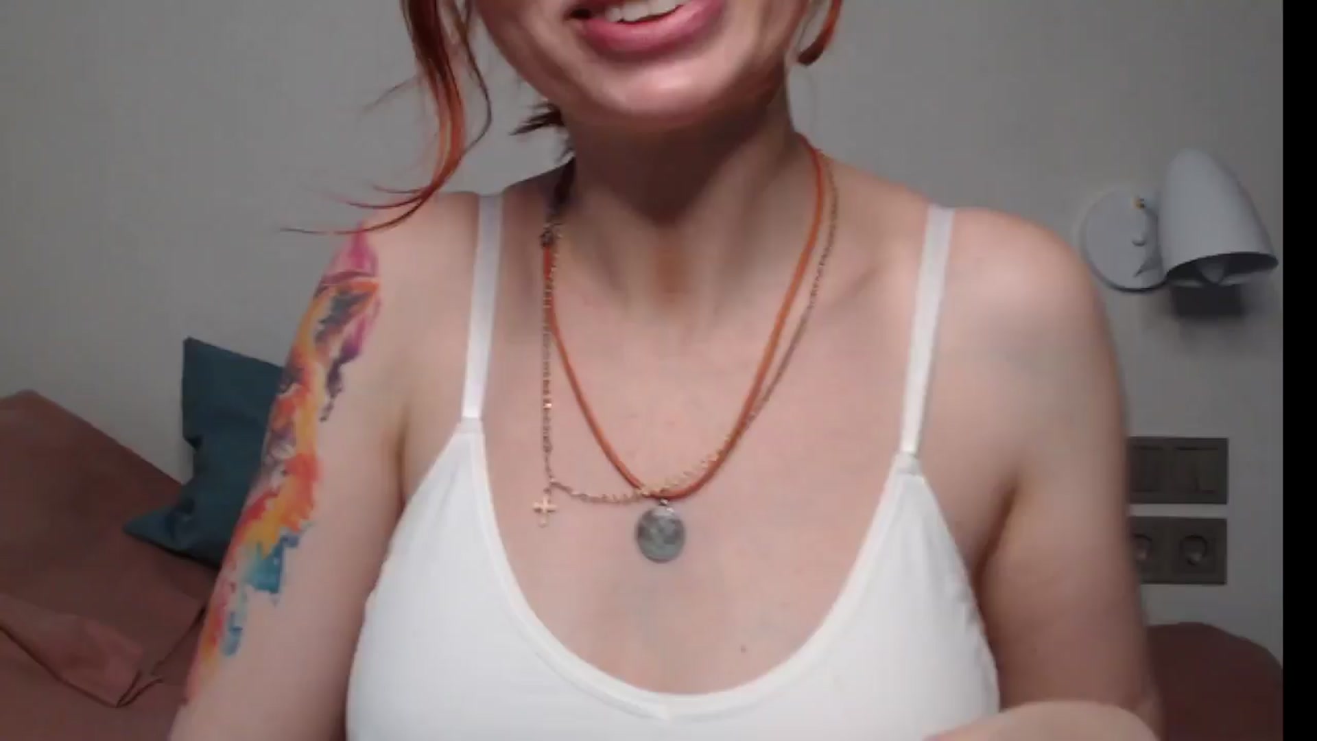 Gallery image thumbnail from Redhead_foxie's myfreecams stream on, 04/15/2024, 09:47 image 3 of 20