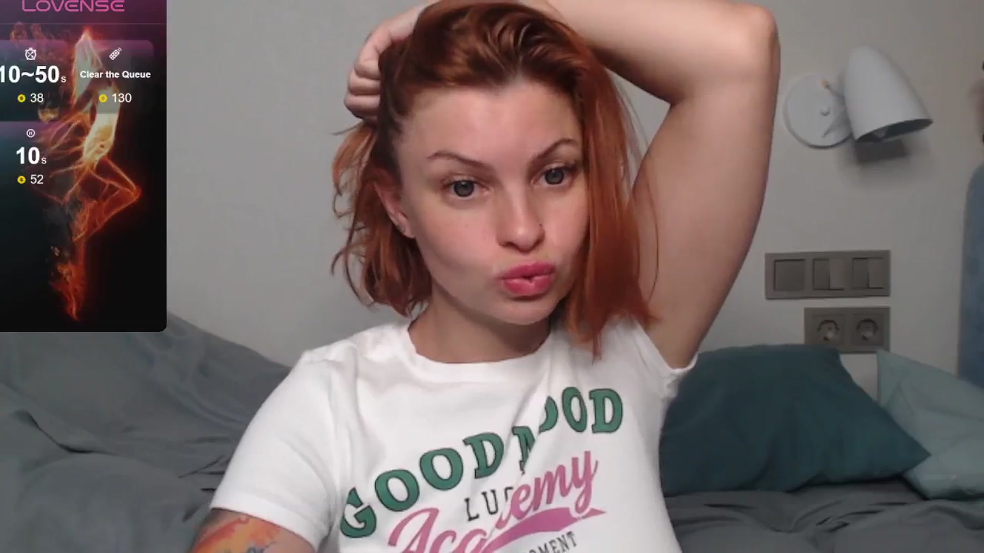 Gallery image thumbnail from Redhead_foxie's myfreecams stream on, 06/11/2024, 07:08 image 16 of 20