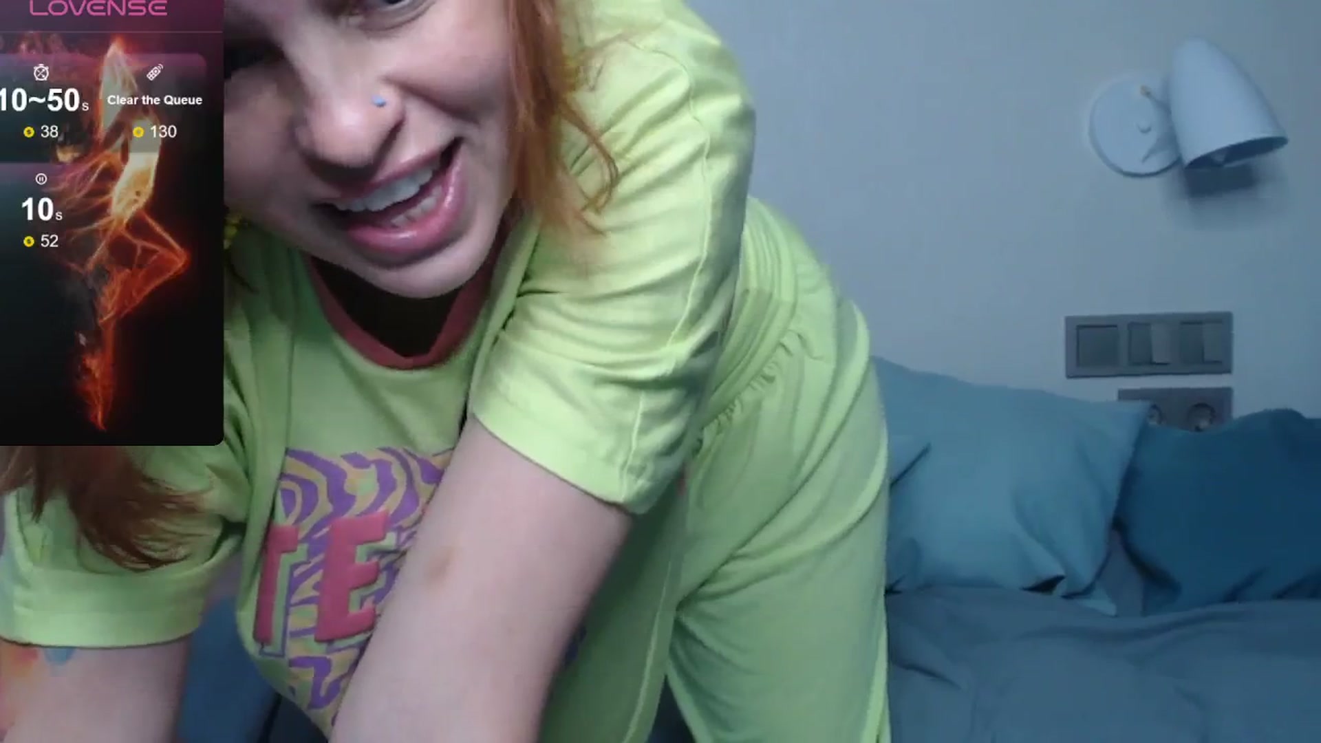 Gallery image thumbnail from Redhead_foxie's myfreecams stream on, 06/13/2024, 08:17 image 16 of 20