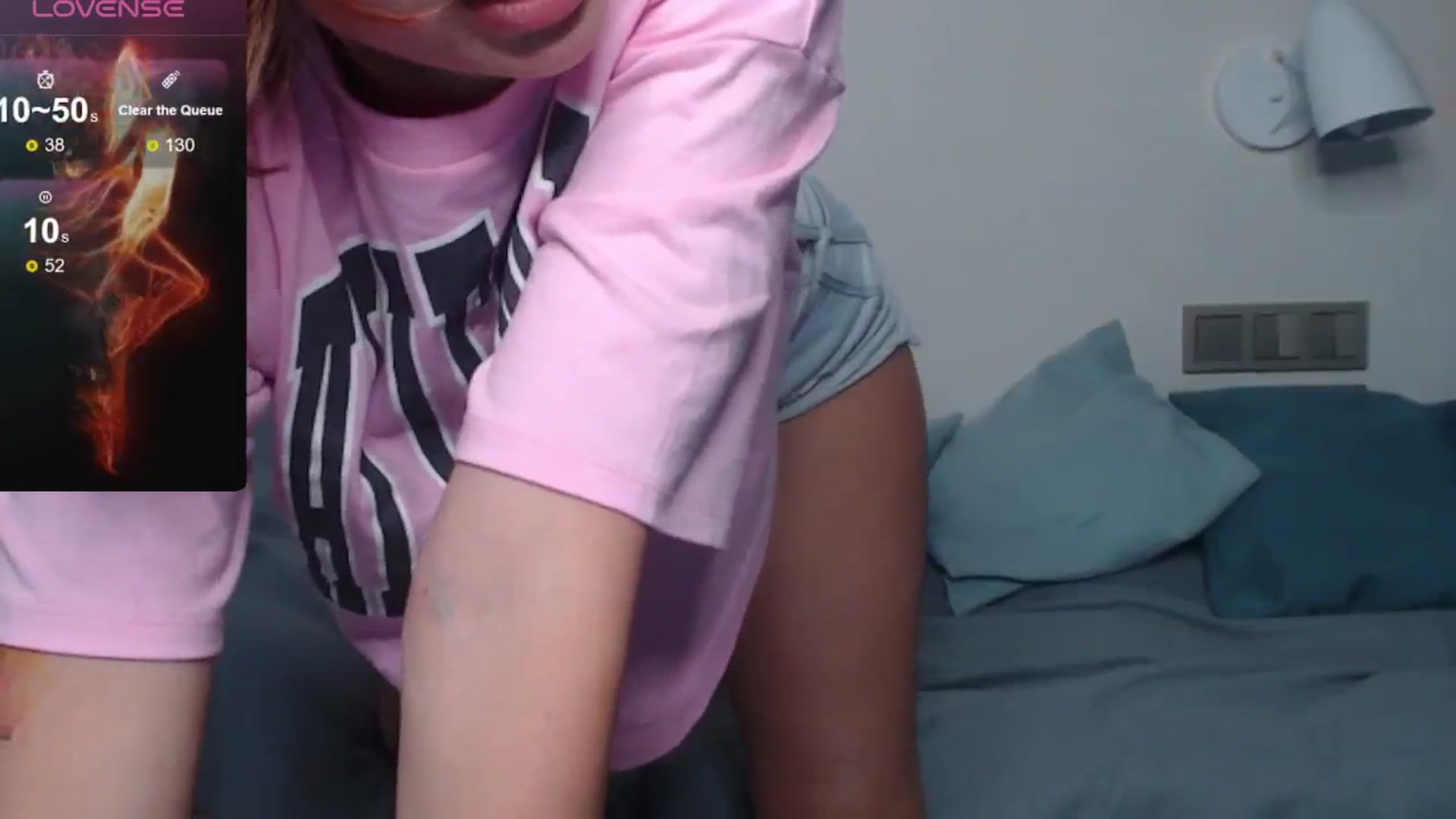 Gallery image thumbnail from Redhead_foxie's myfreecams stream on, 06/13/2024, 11:40 image 4 of 20