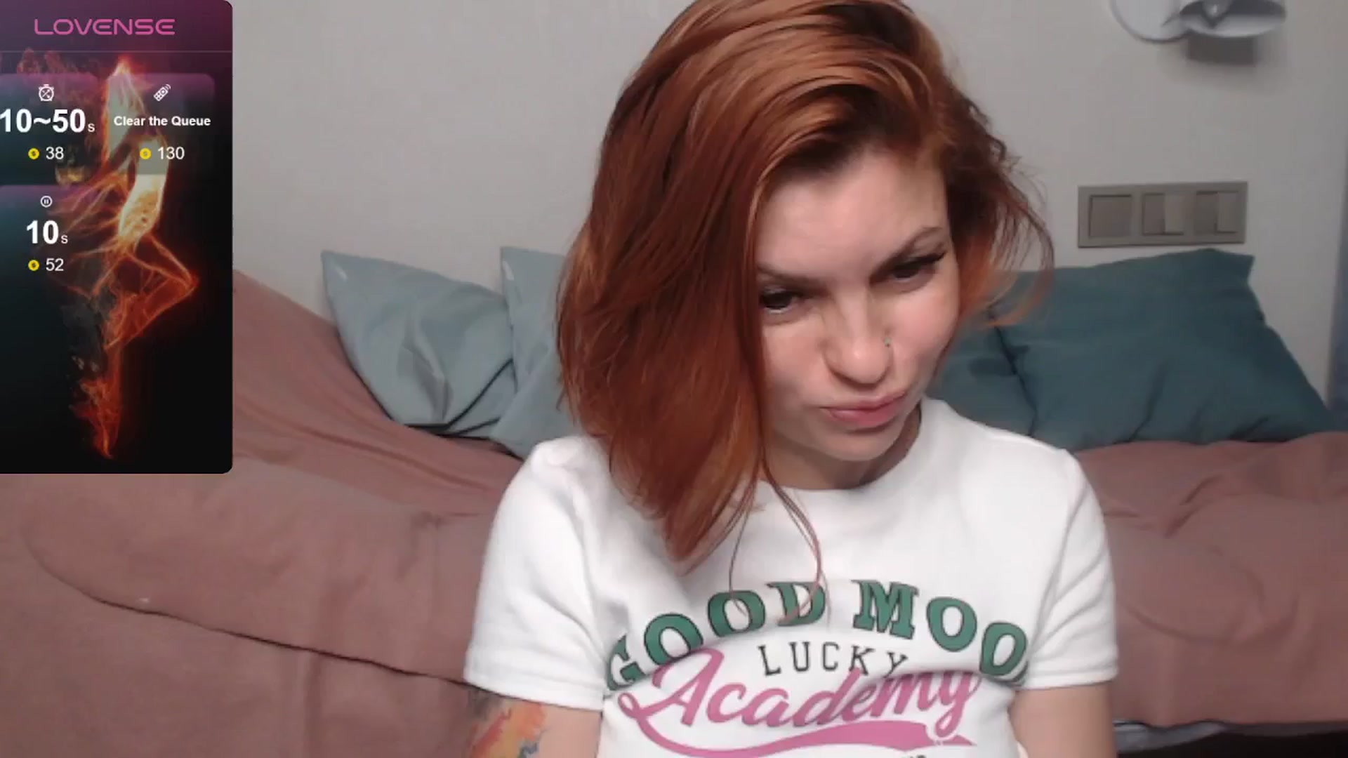 Gallery image thumbnail from Redhead_foxie's myfreecams stream on, 06/18/2024, 11:40 image 1 of 20