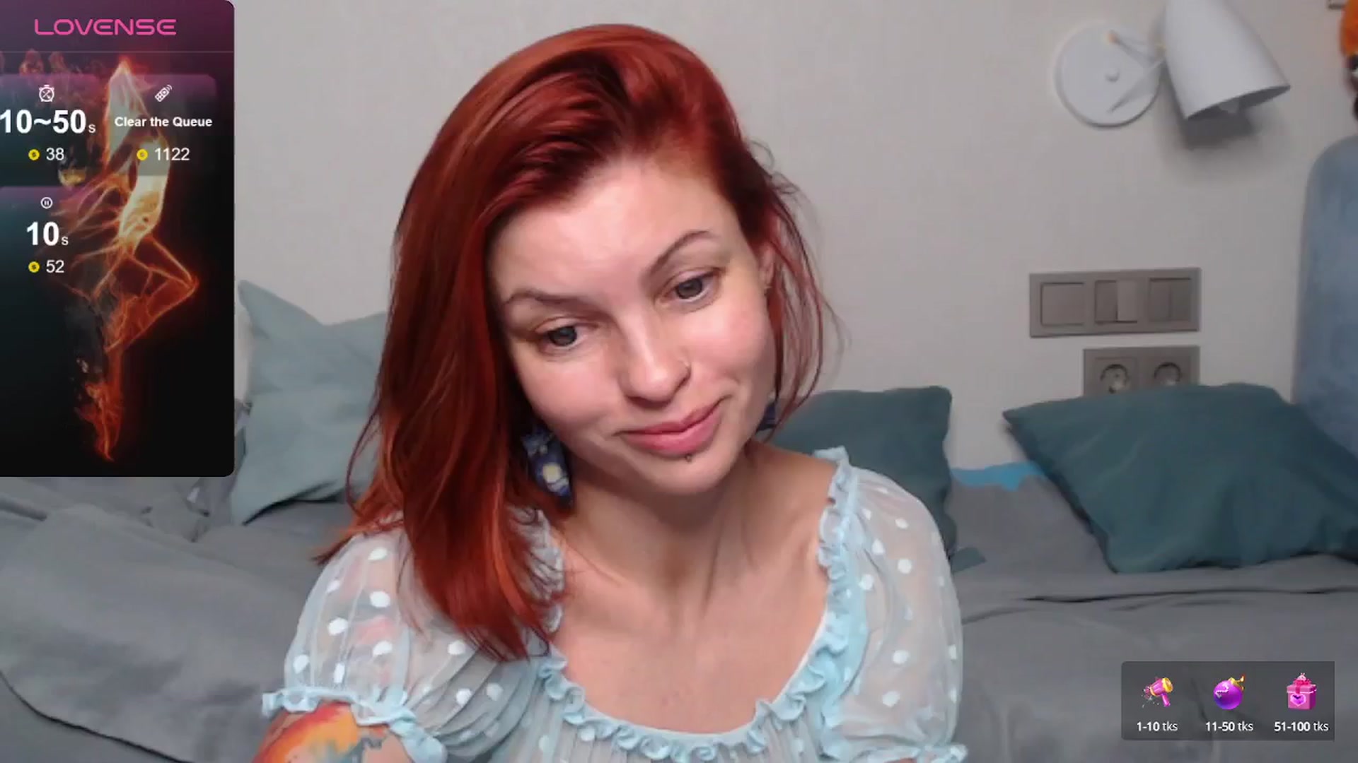 Gallery image thumbnail from Redhead_foxie's myfreecams stream on, 08/03/2024, 10:46 image 12 of 20