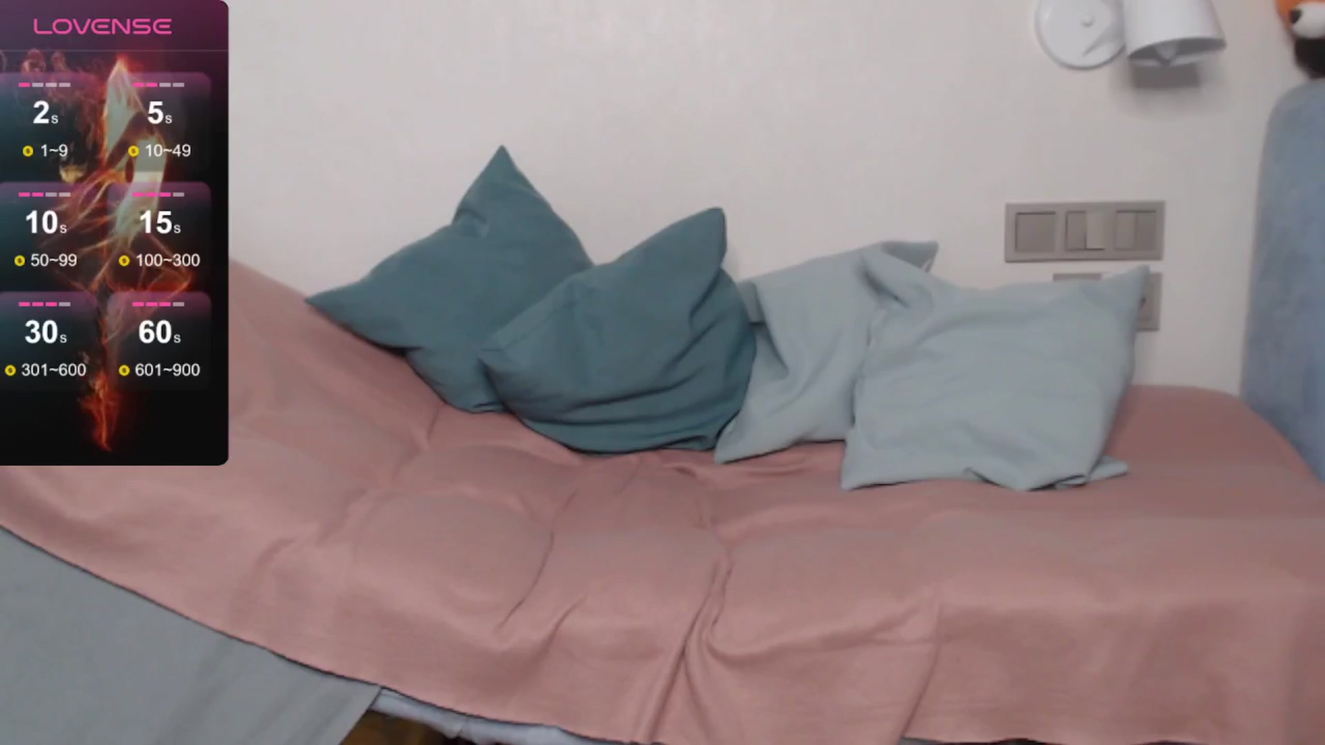 Gallery image thumbnail from Redhead_foxie's myfreecams stream on, 08/25/2024, 10:28 image 9 of 20