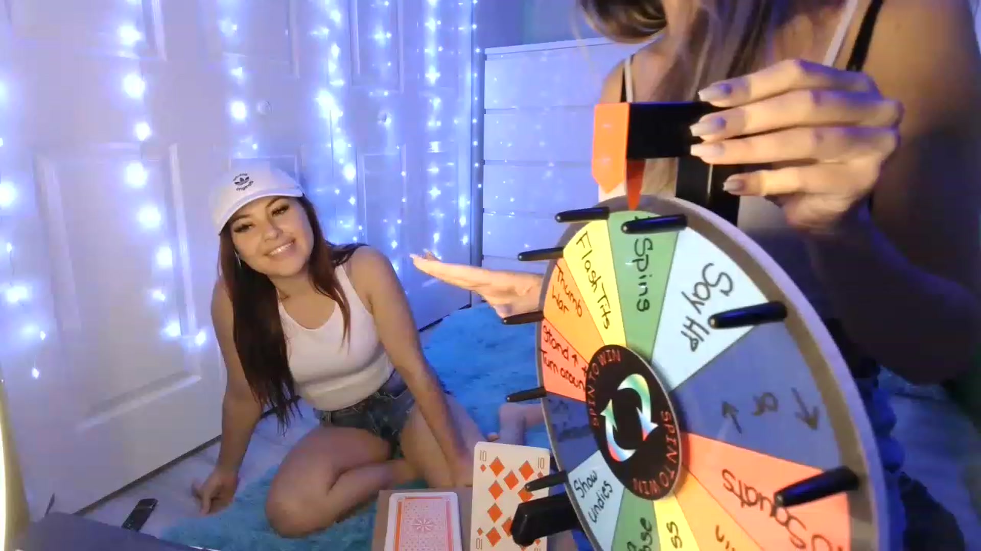 Gallery image thumbnail from Redheademmi's myfreecams stream on, 01/31/2023, 04:31 image 6 of 20