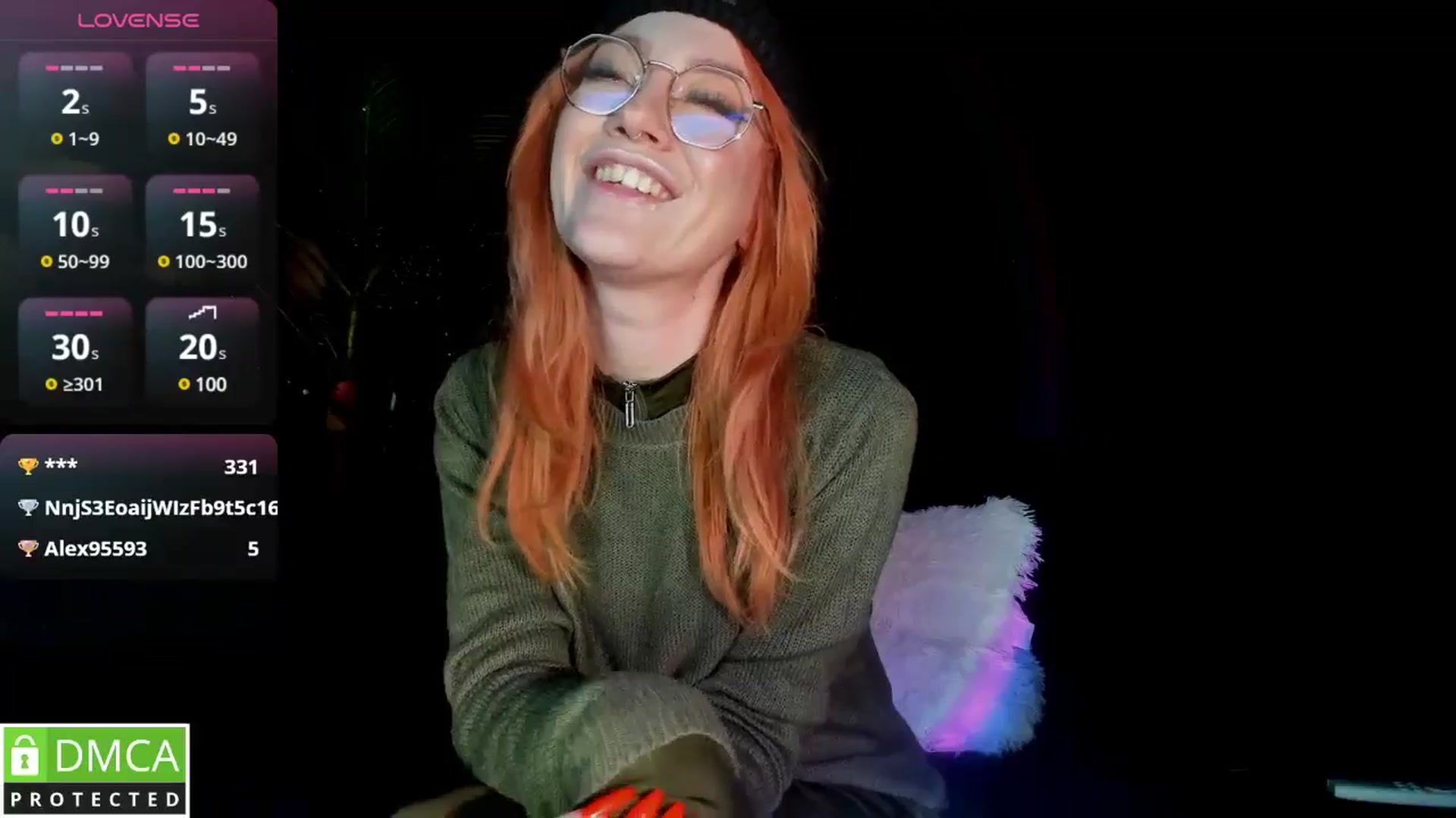 Gallery image thumbnail from Redheadruby's myfreecams stream on, 12/31/2024, 11:19 image 19 of 20
