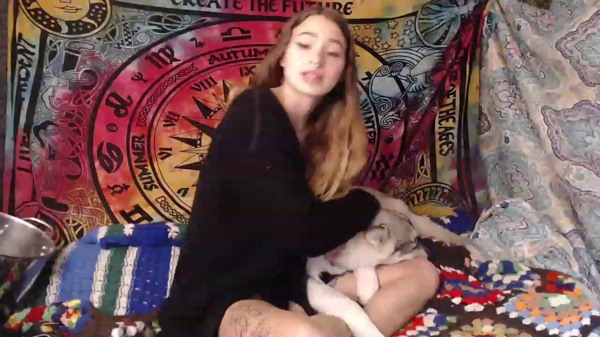 Gallery image thumbnail from Reefandkief's myfreecams stream on, 11/19/2022, 10:25 image 10 of 20