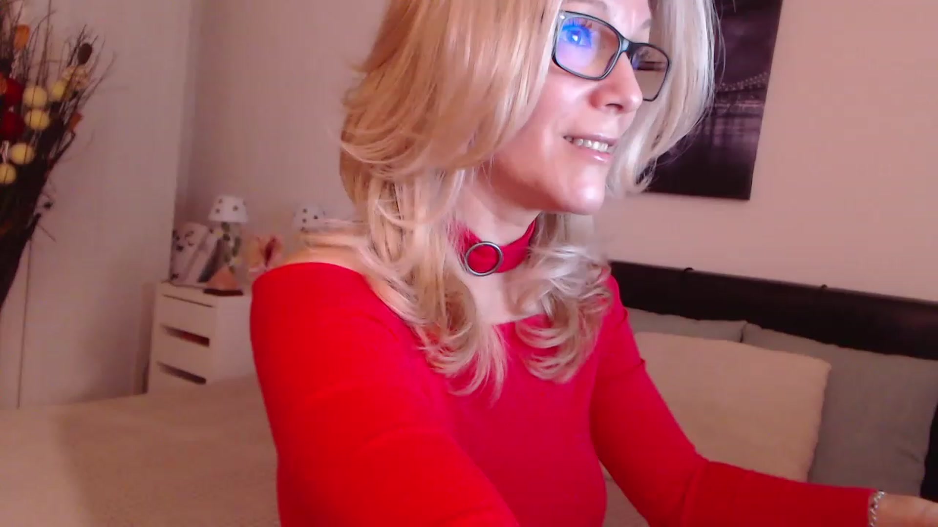 Gallery image thumbnail from Reeya71's myfreecams stream on, 12/06/2022, 02:42 image 3 of 20