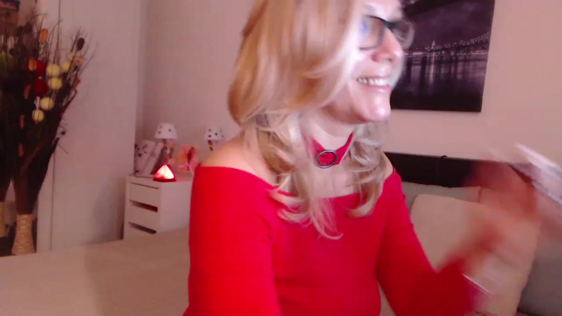 Gallery image thumbnail from Reeya71's myfreecams stream on, 12/06/2022, 07:33 image 14 of 20