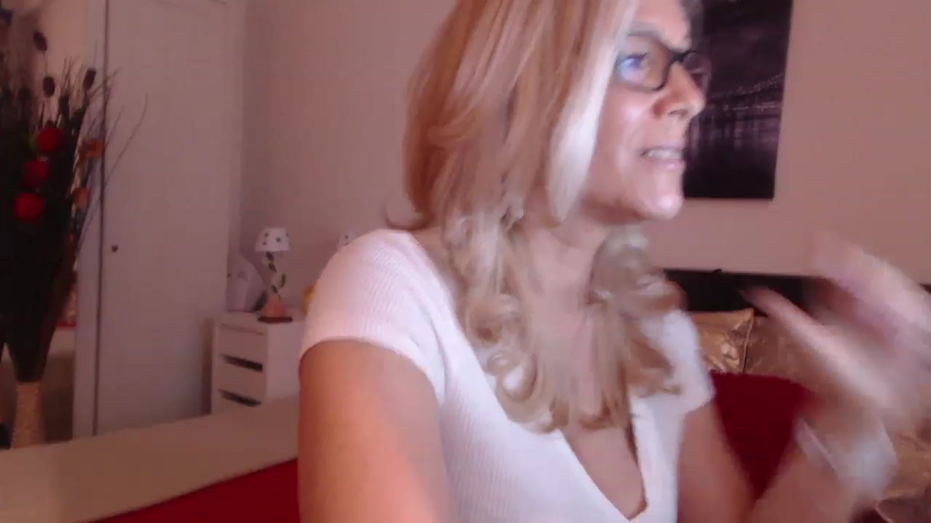 Gallery image thumbnail from Reeya71's myfreecams stream on, 01/18/2023, 09:35 image 8 of 20