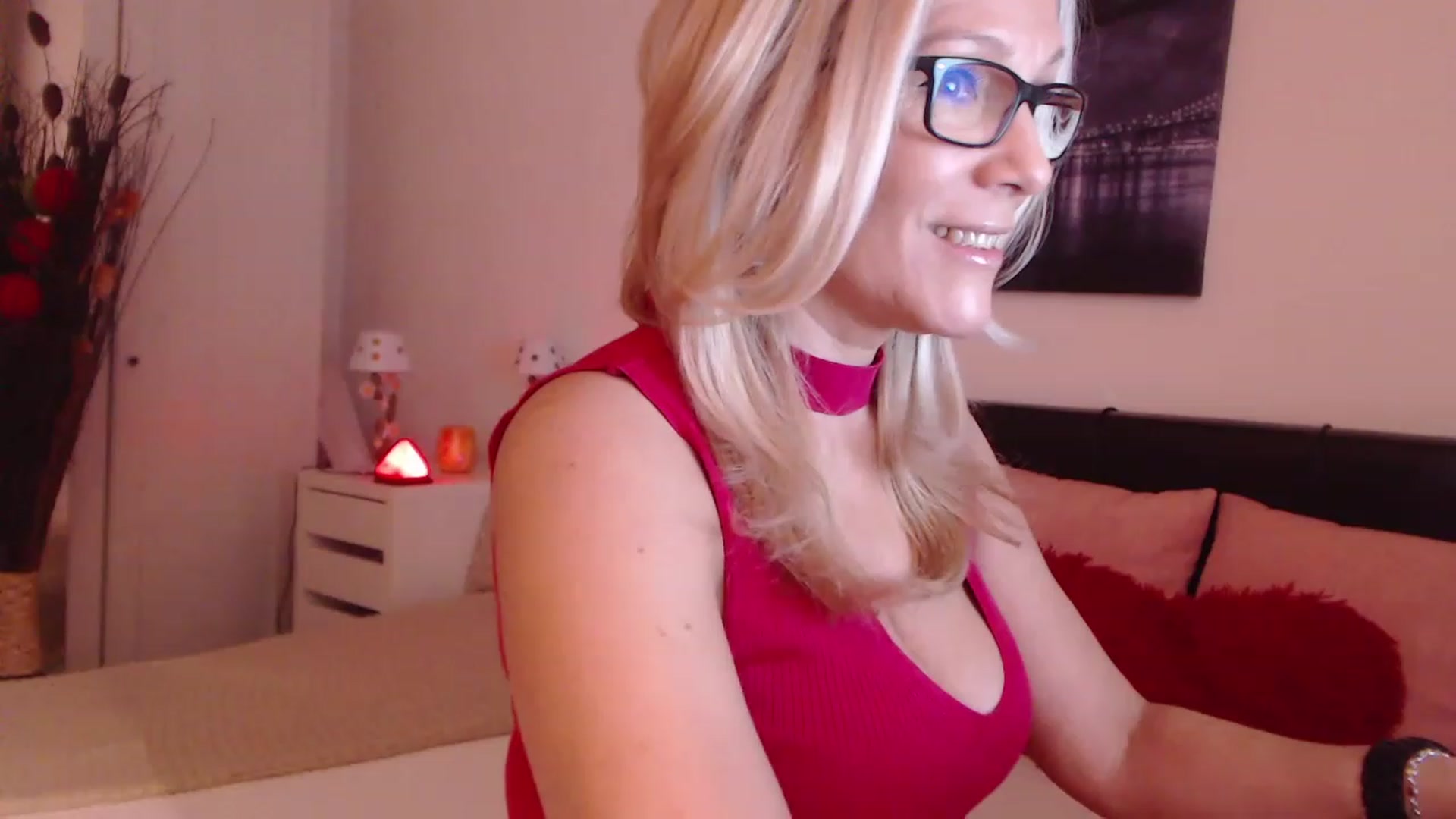 Gallery image thumbnail from Reeya71's myfreecams stream on, 01/31/2023, 01:30 image 8 of 20
