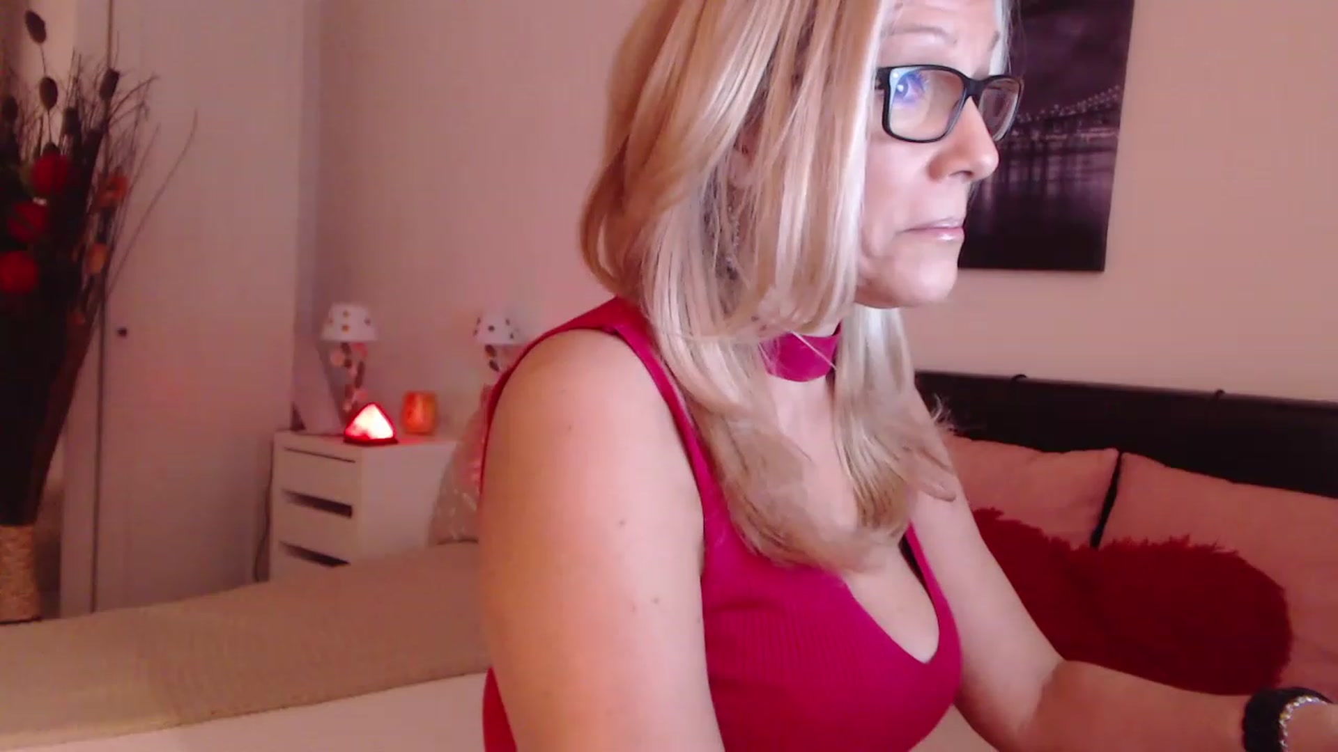Gallery image thumbnail from Reeya71's myfreecams stream on, 01/31/2023, 01:30 image 19 of 20