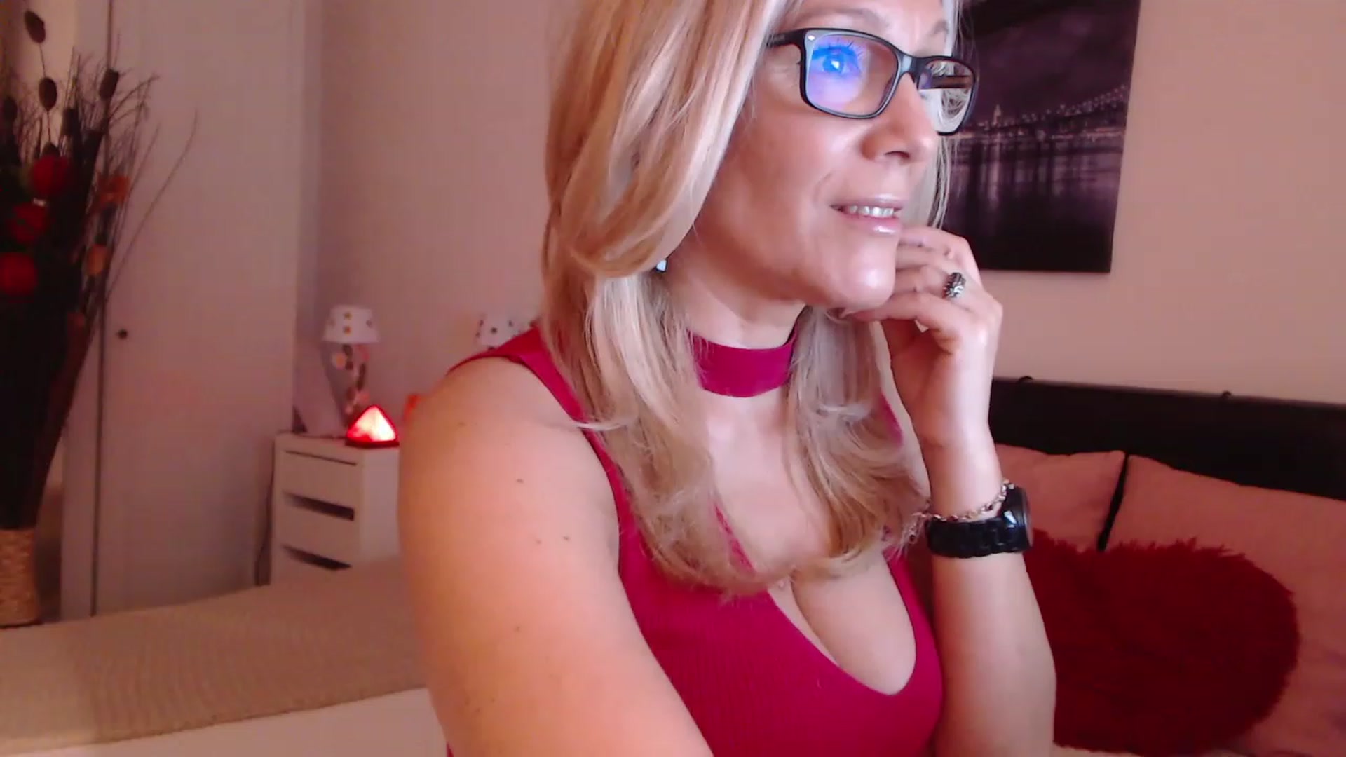 Gallery image thumbnail from Reeya71's myfreecams stream on, 01/31/2023, 02:20 image 20 of 20