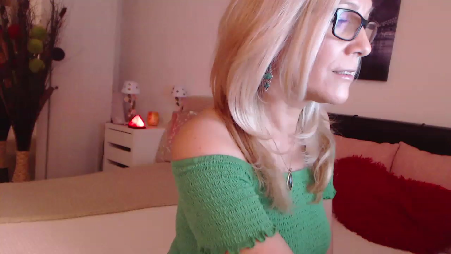 Gallery image thumbnail from Reeya71's myfreecams stream on, 02/04/2023, 01:56 image 20 of 20