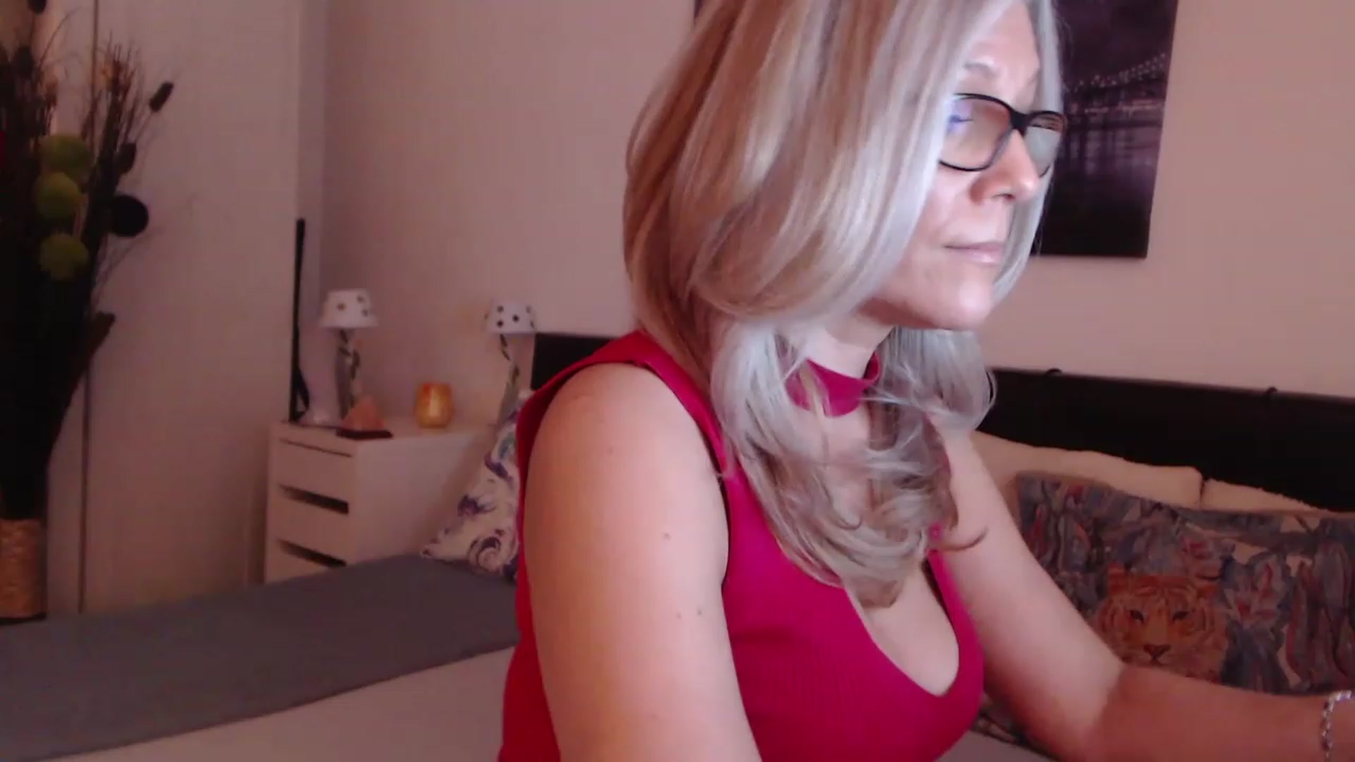Gallery image thumbnail from Reeya71's myfreecams stream on, 02/27/2023, 06:45 image 13 of 20