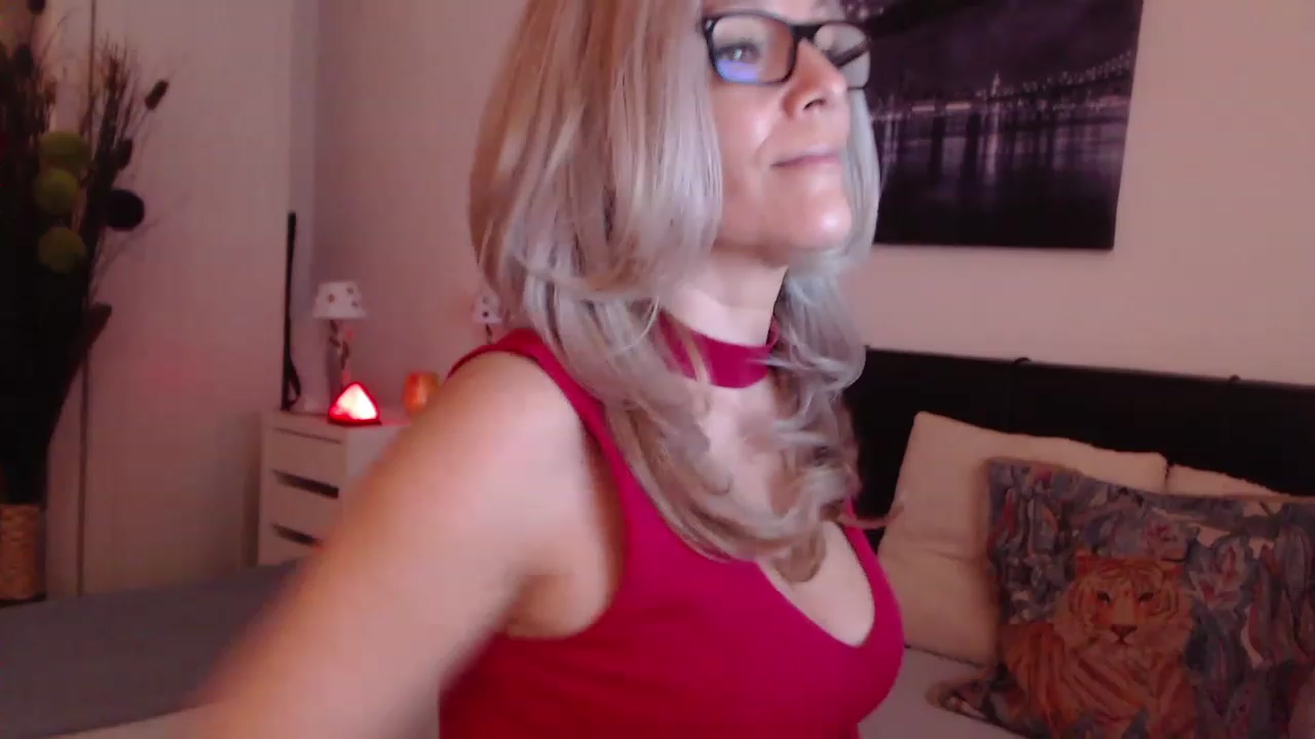 Gallery image thumbnail from Reeya71's myfreecams stream on, 02/27/2023, 06:45 image 15 of 20