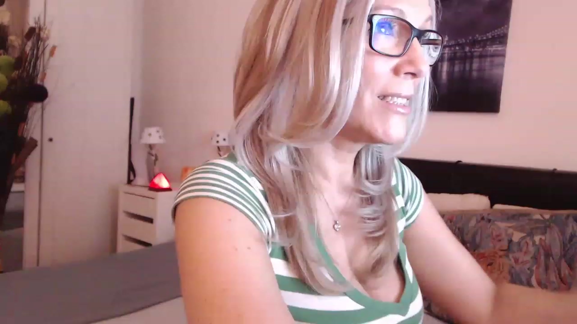 Gallery image thumbnail from Reeya71's myfreecams stream on, 02/28/2023, 09:31 image 9 of 20