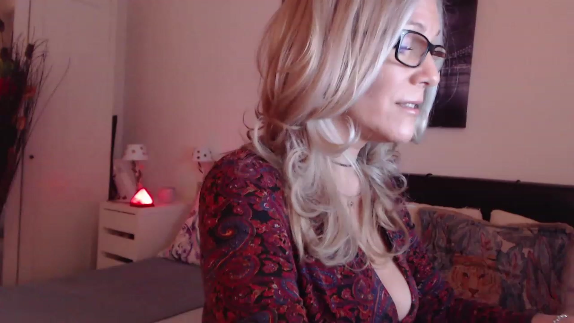 Gallery image thumbnail from Reeya71's myfreecams stream on, 03/17/2023, 02:19 image 3 of 20