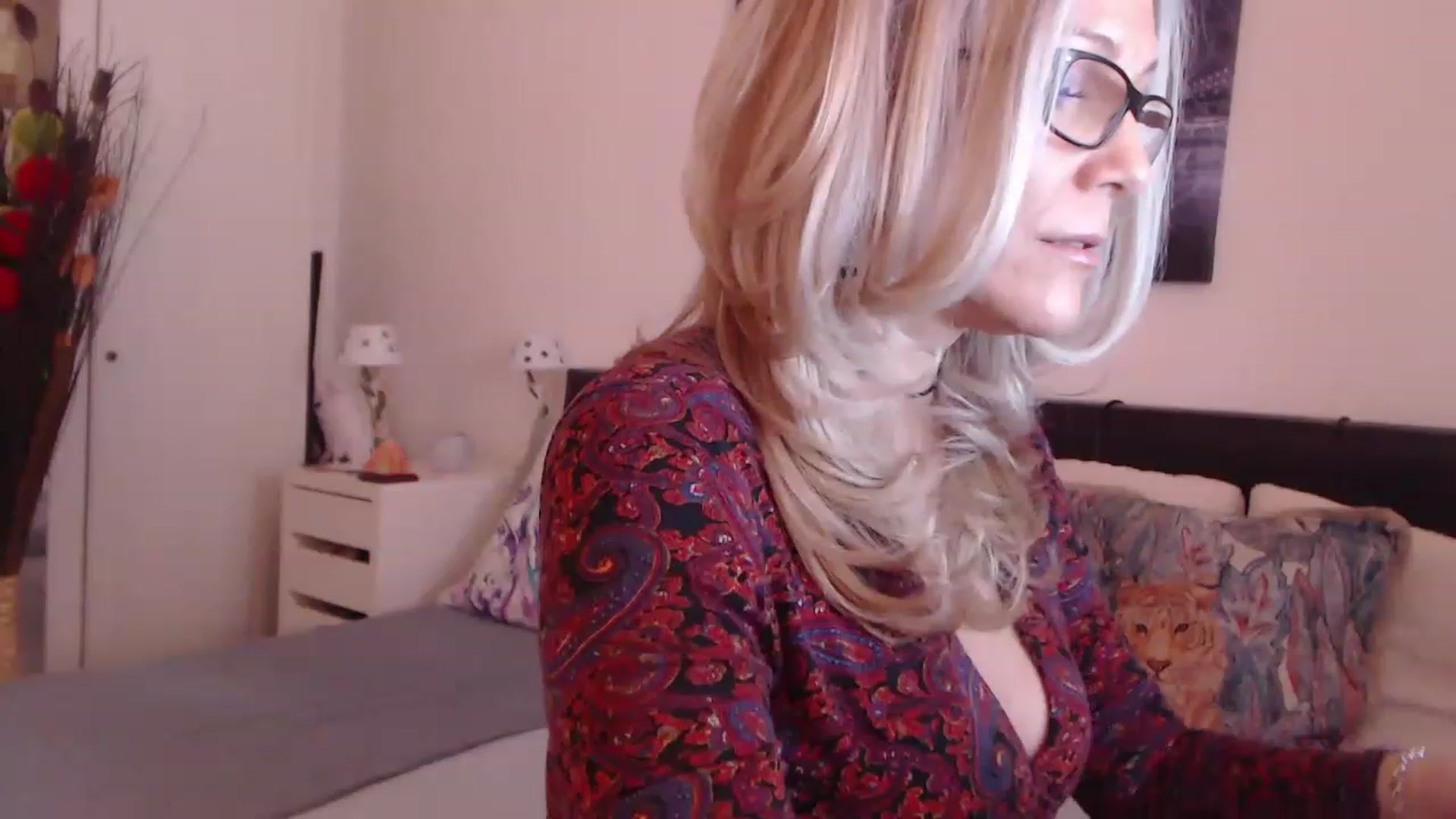 Gallery image thumbnail from Reeya71's myfreecams stream on, 03/17/2023, 07:51 image 20 of 20