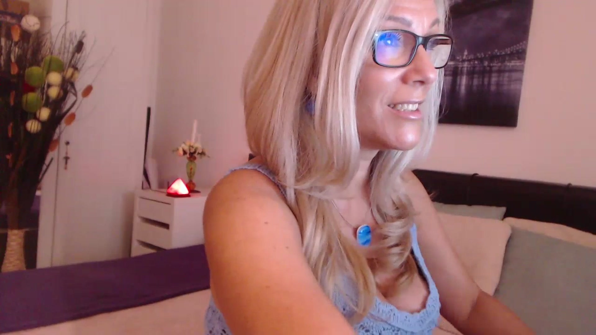 Gallery image thumbnail from Reeya71's myfreecams stream on, 07/14/2023, 06:33 image 16 of 20