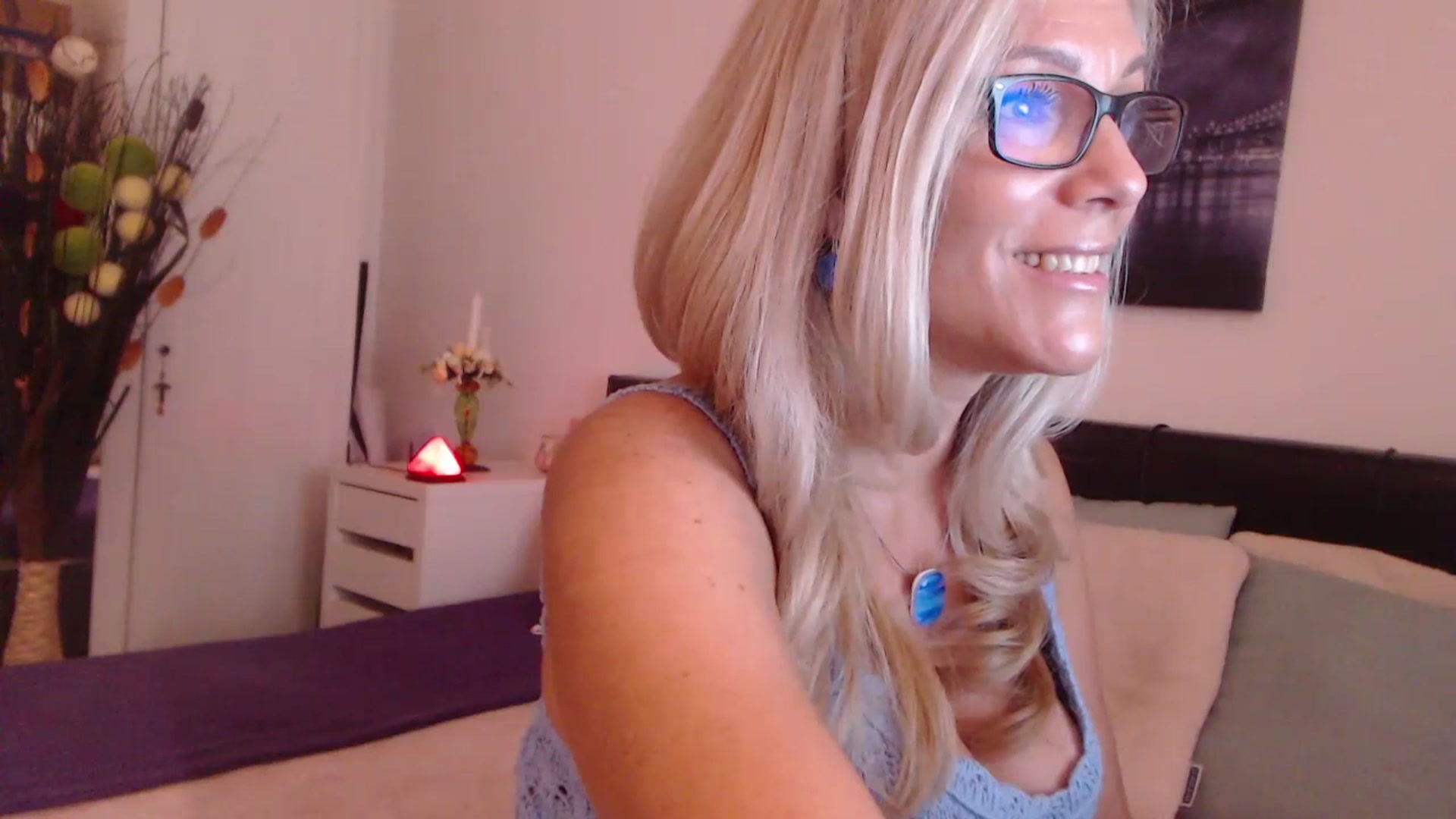 Gallery image thumbnail from Reeya71's myfreecams stream on, 07/14/2023, 06:33 image 19 of 20
