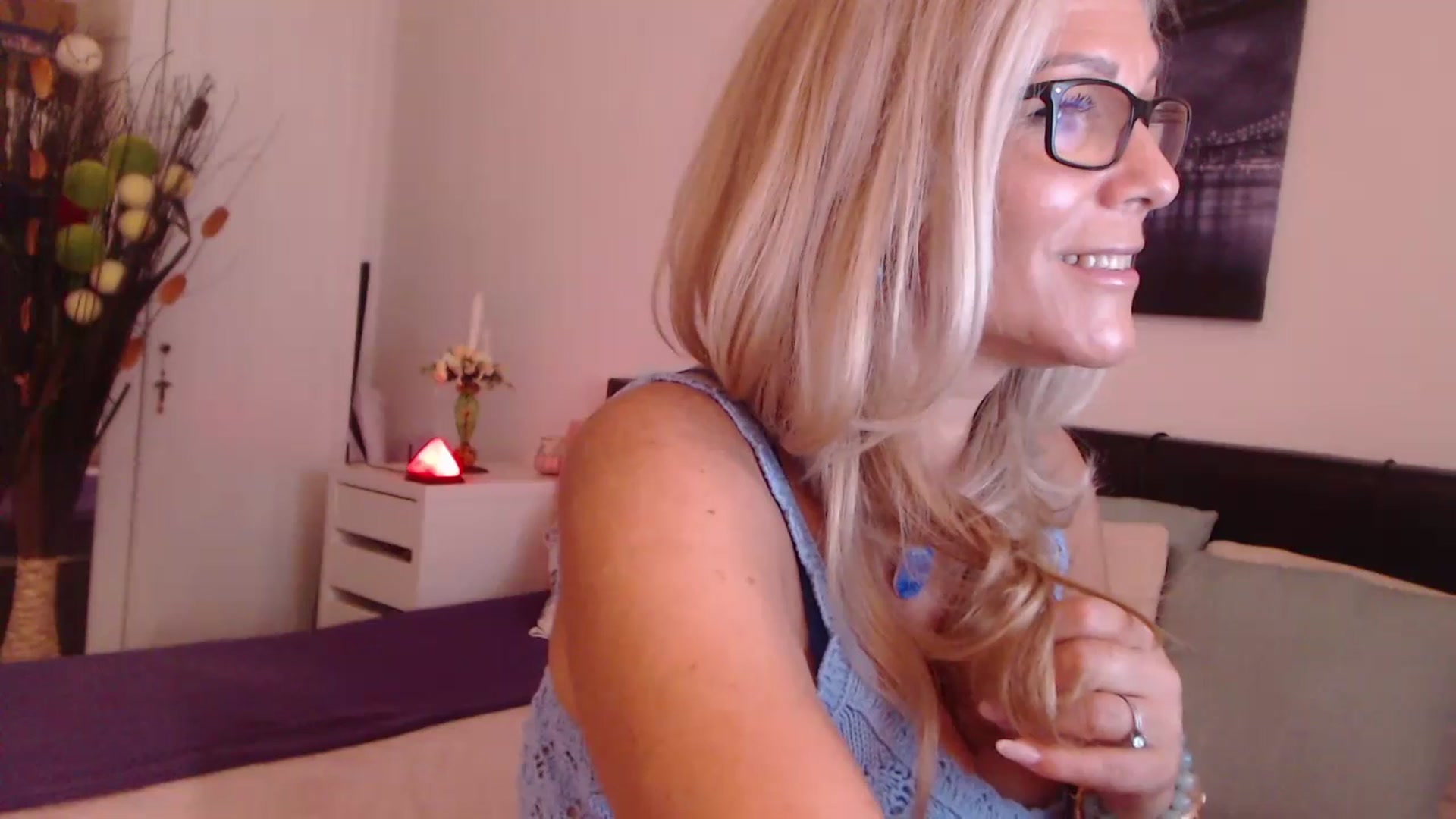 Gallery image thumbnail from Reeya71's myfreecams stream on, 07/14/2023, 07:39 image 8 of 20