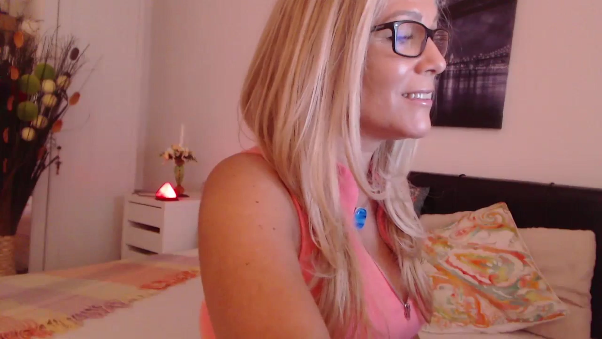 Gallery image thumbnail from Reeya71's myfreecams stream on, 10/13/2023, 05:58 image 11 of 20