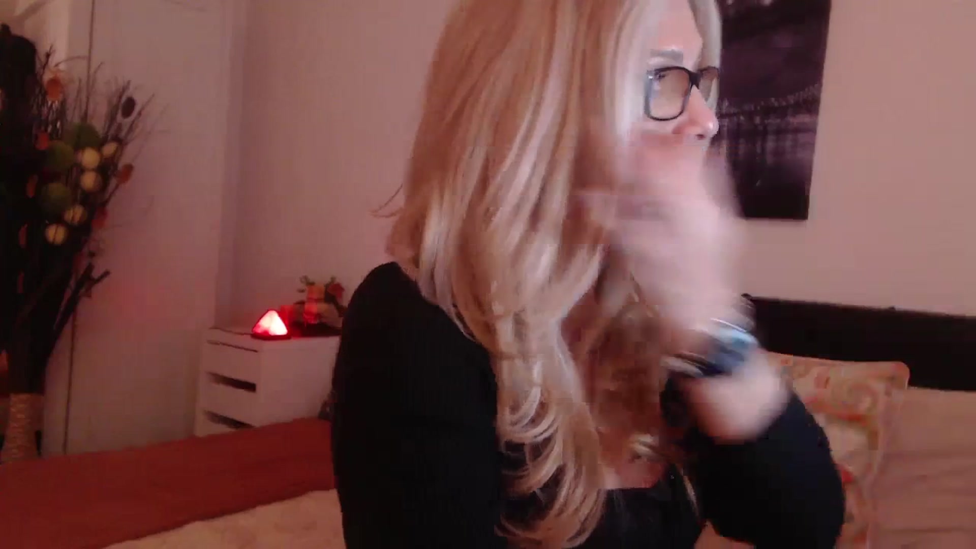 Gallery image thumbnail from Reeya71's myfreecams stream on, 12/12/2023, 05:38 image 9 of 20