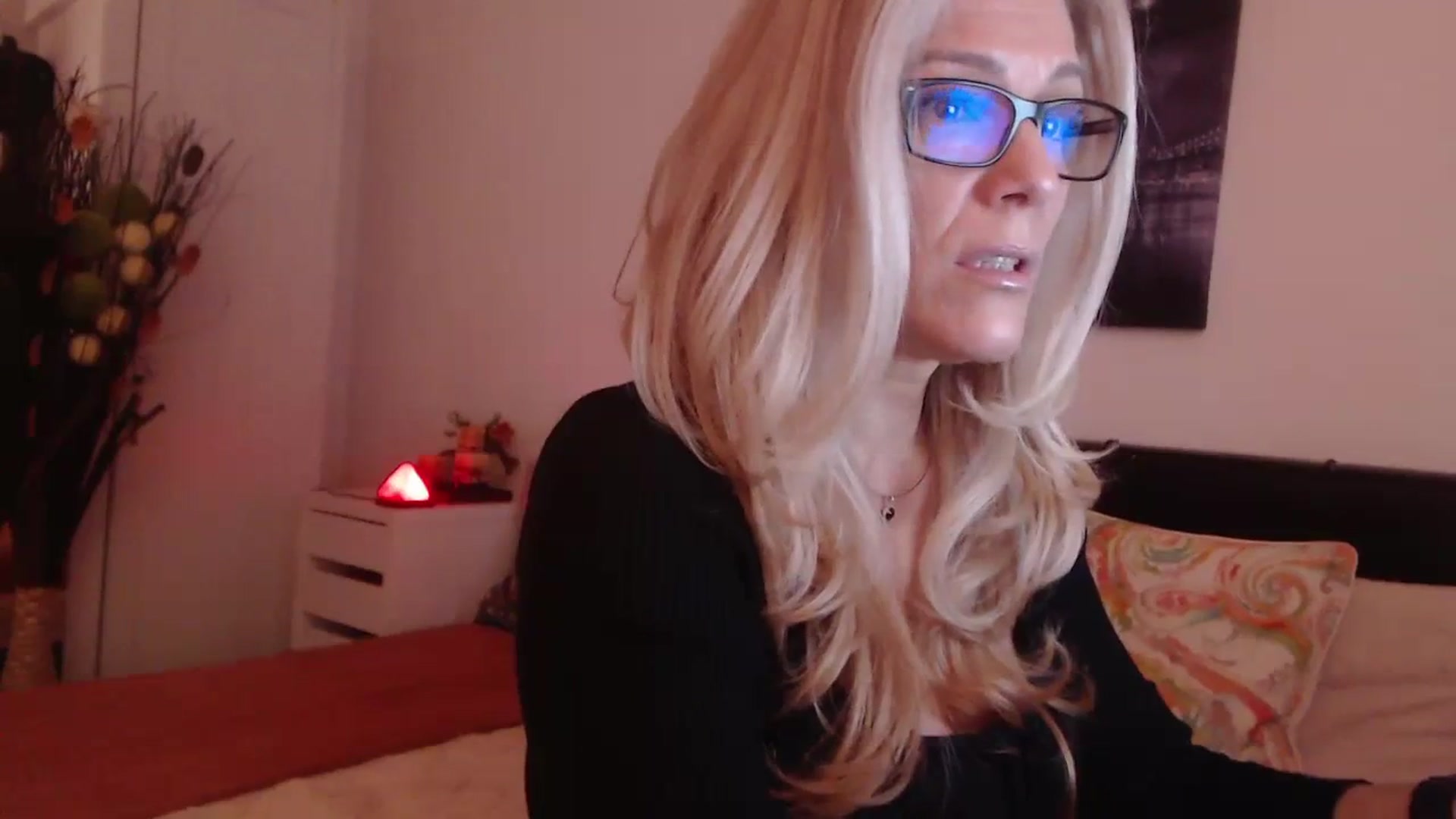 Gallery image thumbnail from Reeya71's myfreecams stream on, 12/12/2023, 05:38 image 10 of 20