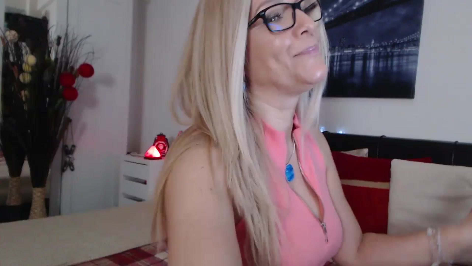 Gallery image thumbnail from Reeya71's myfreecams stream on, 01/20/2024, 06:47 image 20 of 20
