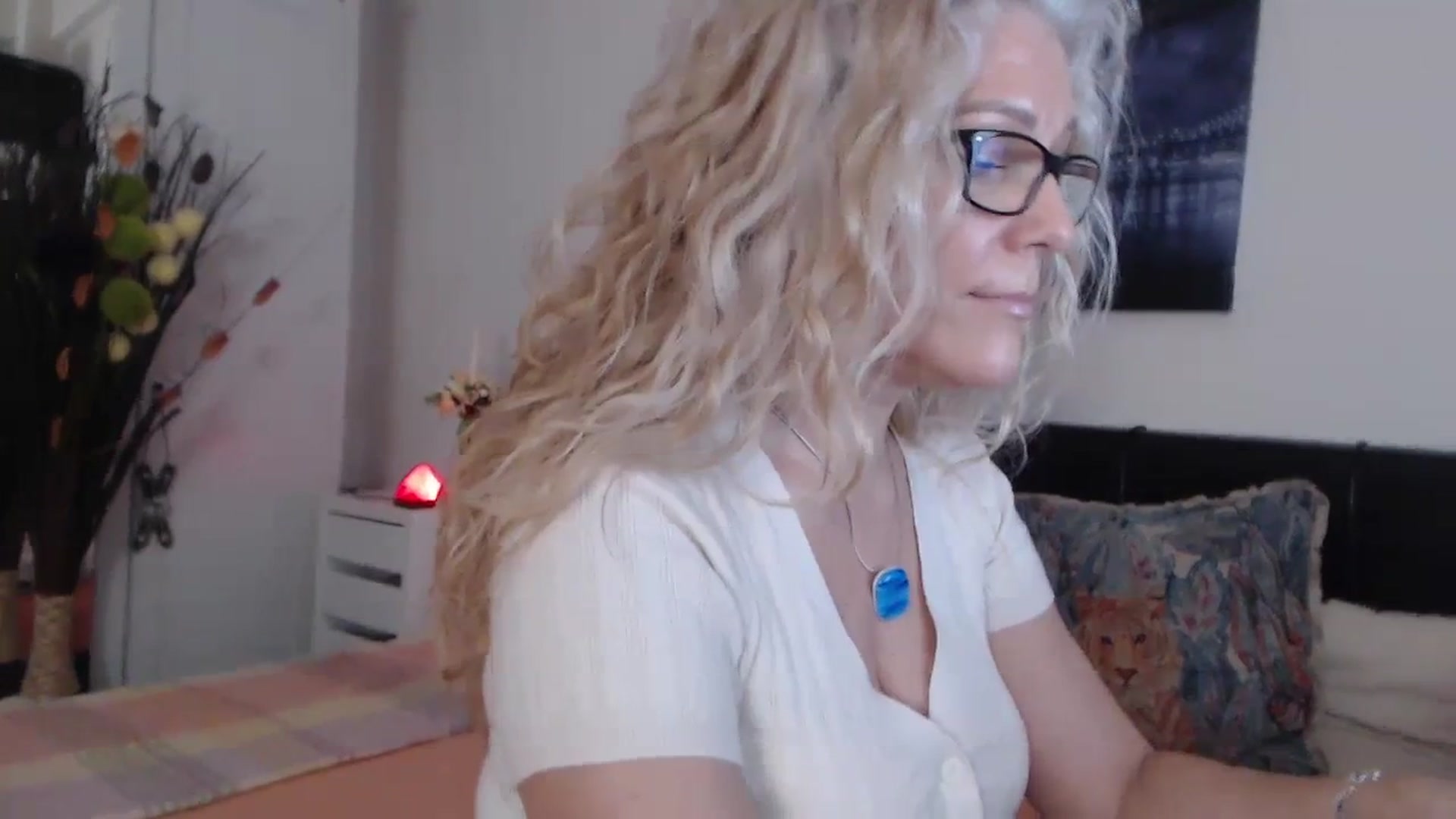 Gallery image thumbnail from Reeya71's myfreecams stream on, 02/22/2024, 06:48 image 19 of 20