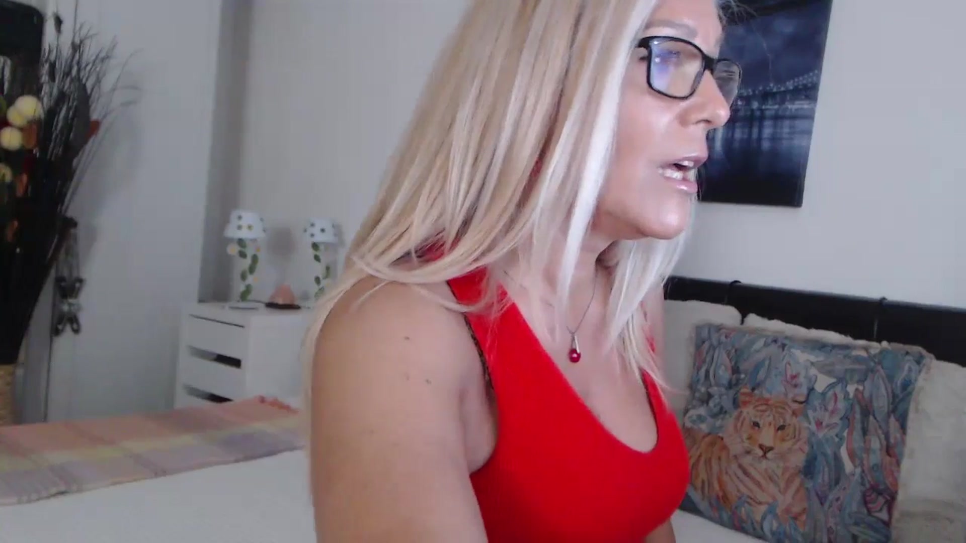 Gallery image thumbnail from Reeya71's myfreecams stream on, 06/22/2024, 01:30 image 3 of 20