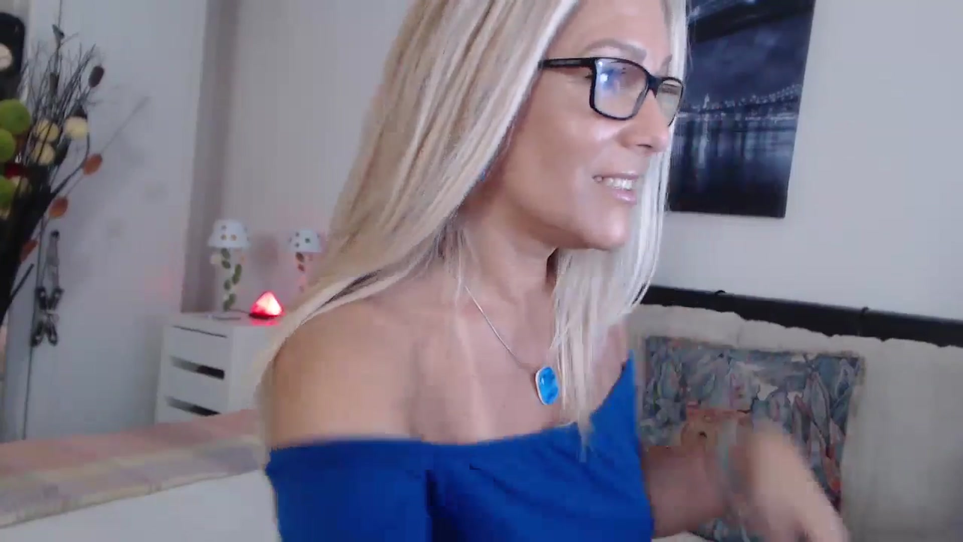 Gallery image thumbnail from Reeya71's myfreecams stream on, 06/28/2024, 05:58 image 7 of 20