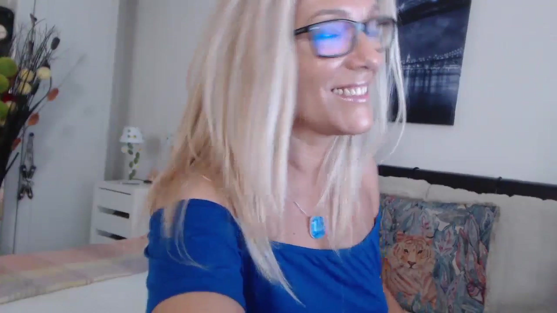 Gallery image thumbnail from Reeya71's myfreecams stream on, 06/28/2024, 05:58 image 13 of 20