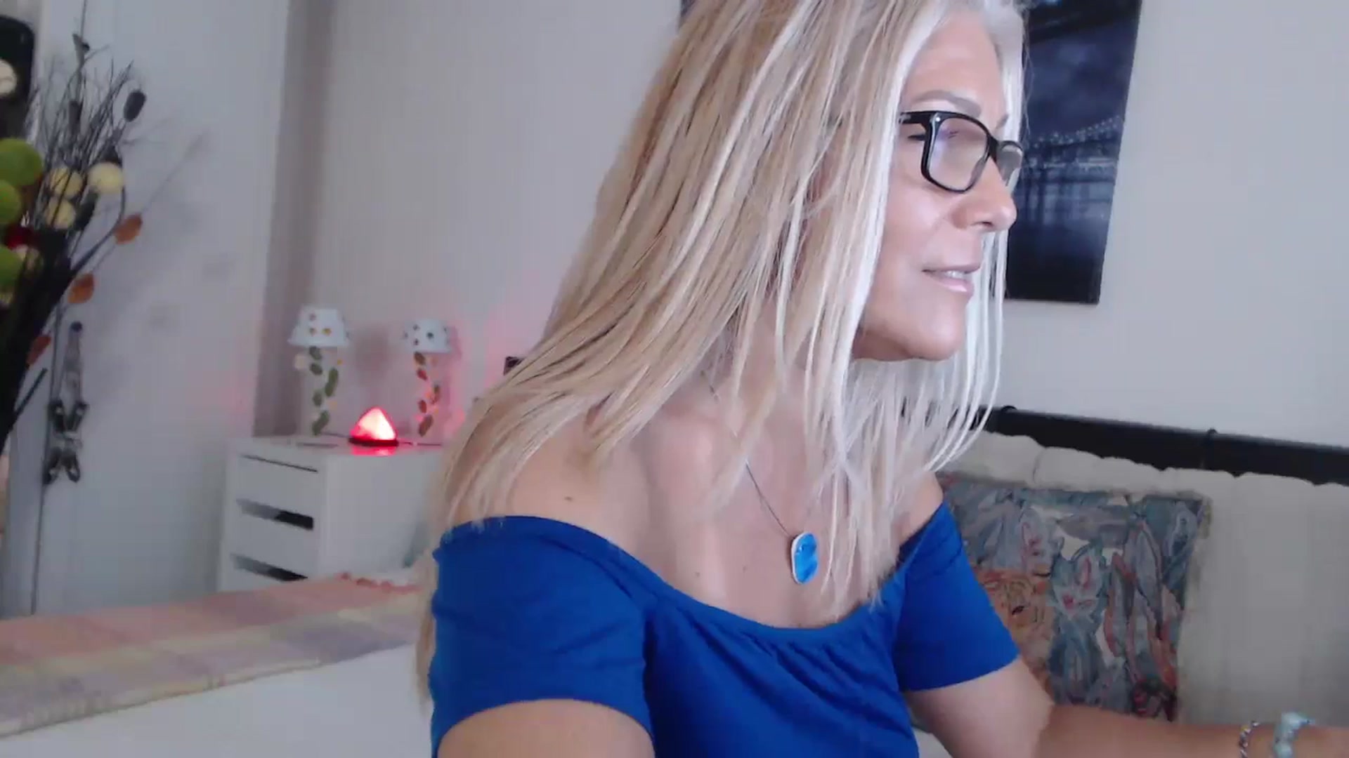 Gallery image thumbnail from Reeya71's myfreecams stream on, 06/28/2024, 05:58 image 4 of 20
