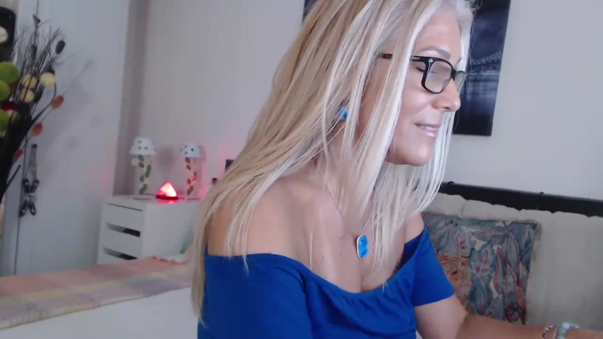 Gallery image thumbnail from Reeya71's myfreecams stream on, 06/28/2024, 05:58 image 8 of 20