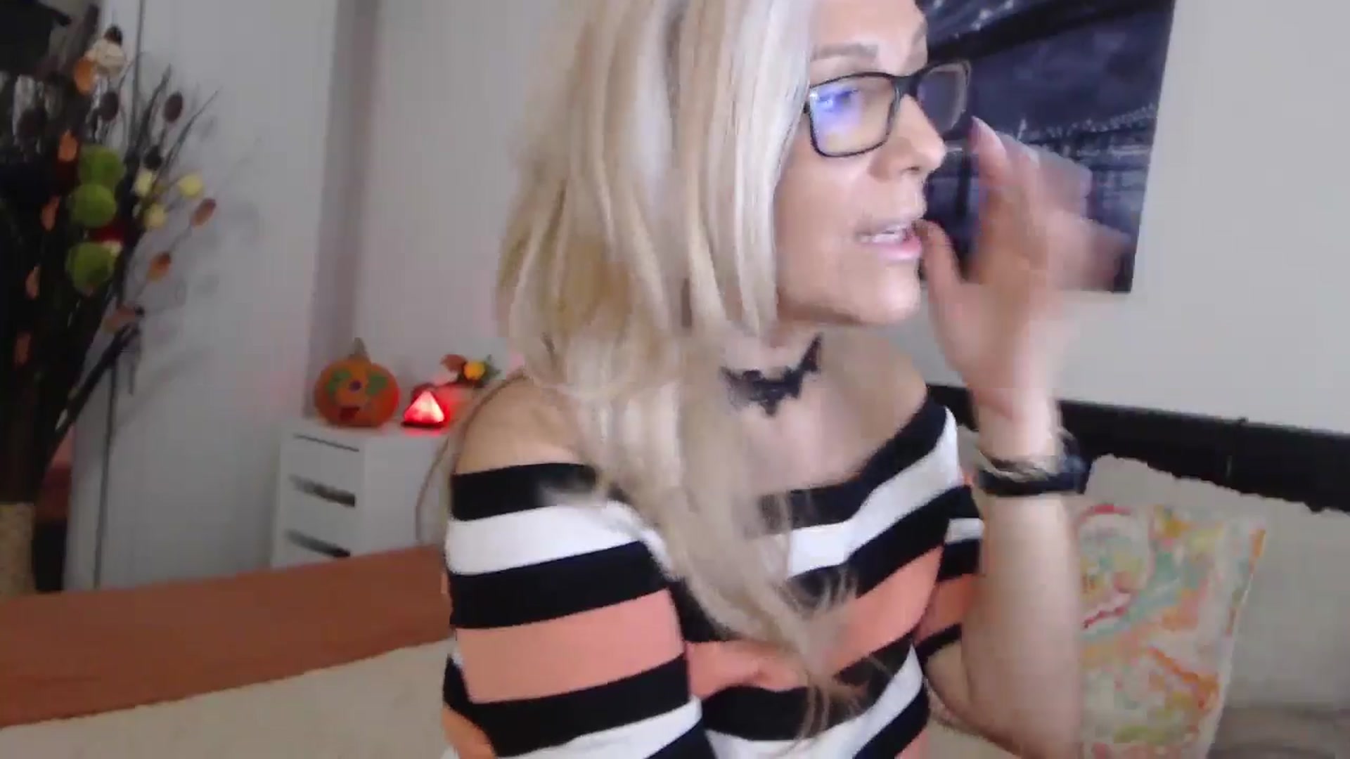 Gallery image thumbnail from Reeya71's myfreecams stream on, 11/07/2024, 06:51 image 20 of 20