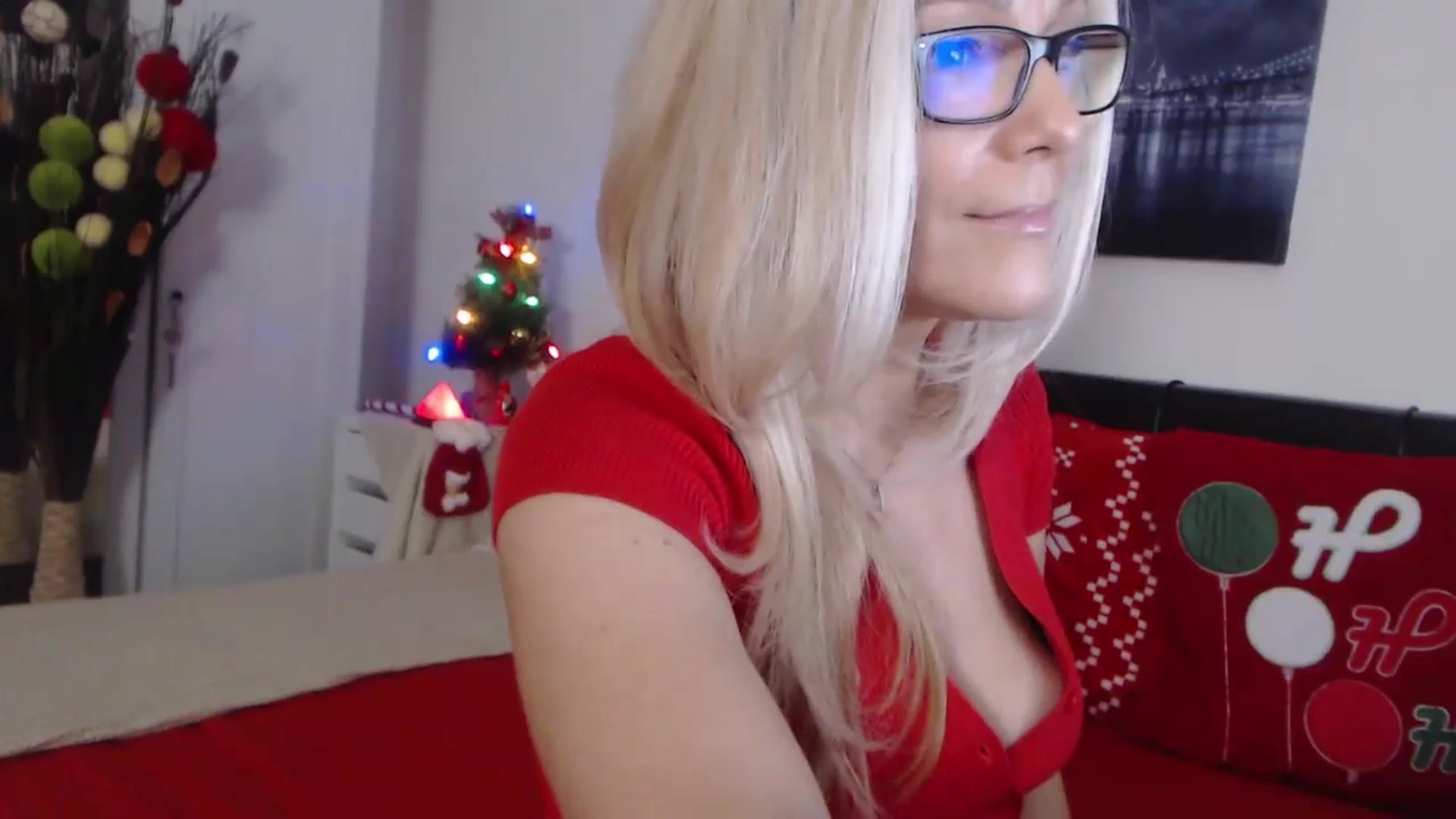 Gallery image thumbnail from Reeya71's myfreecams stream on, 12/18/2024, 06:16 image 20 of 20