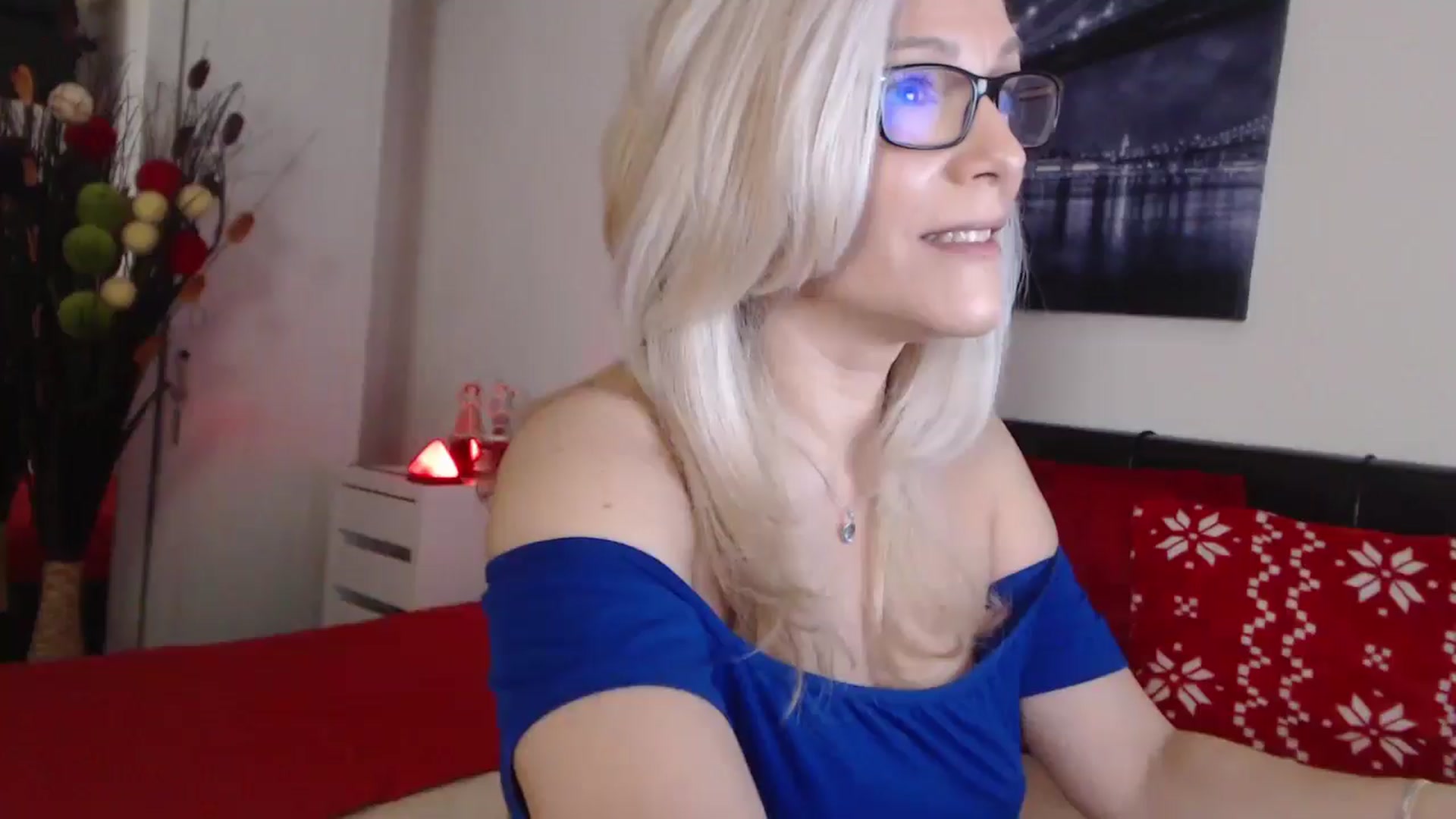 Gallery image thumbnail from Reeya71's myfreecams stream on, 02/21/2025, 02:15 image 18 of 20
