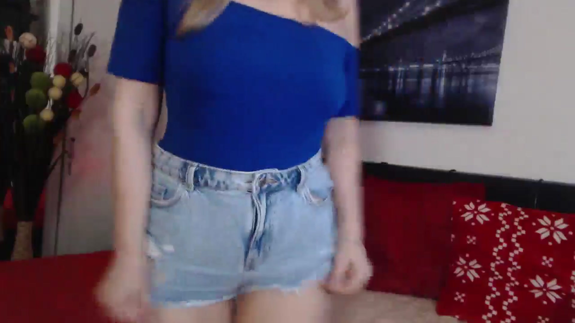 Gallery image thumbnail from Reeya71's myfreecams stream on, 02/21/2025, 03:56 image 8 of 20