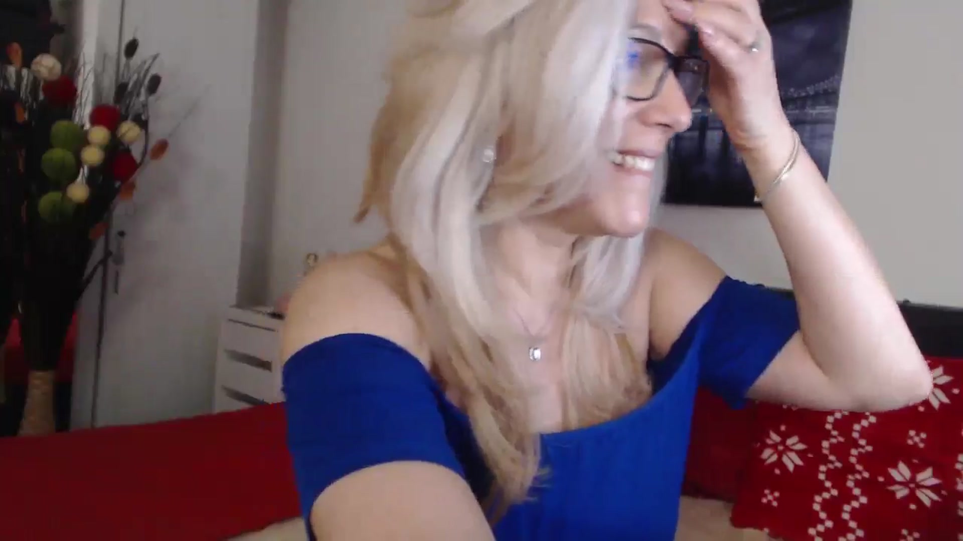 Gallery image thumbnail from Reeya71's myfreecams stream on, 02/21/2025, 03:56 image 11 of 20