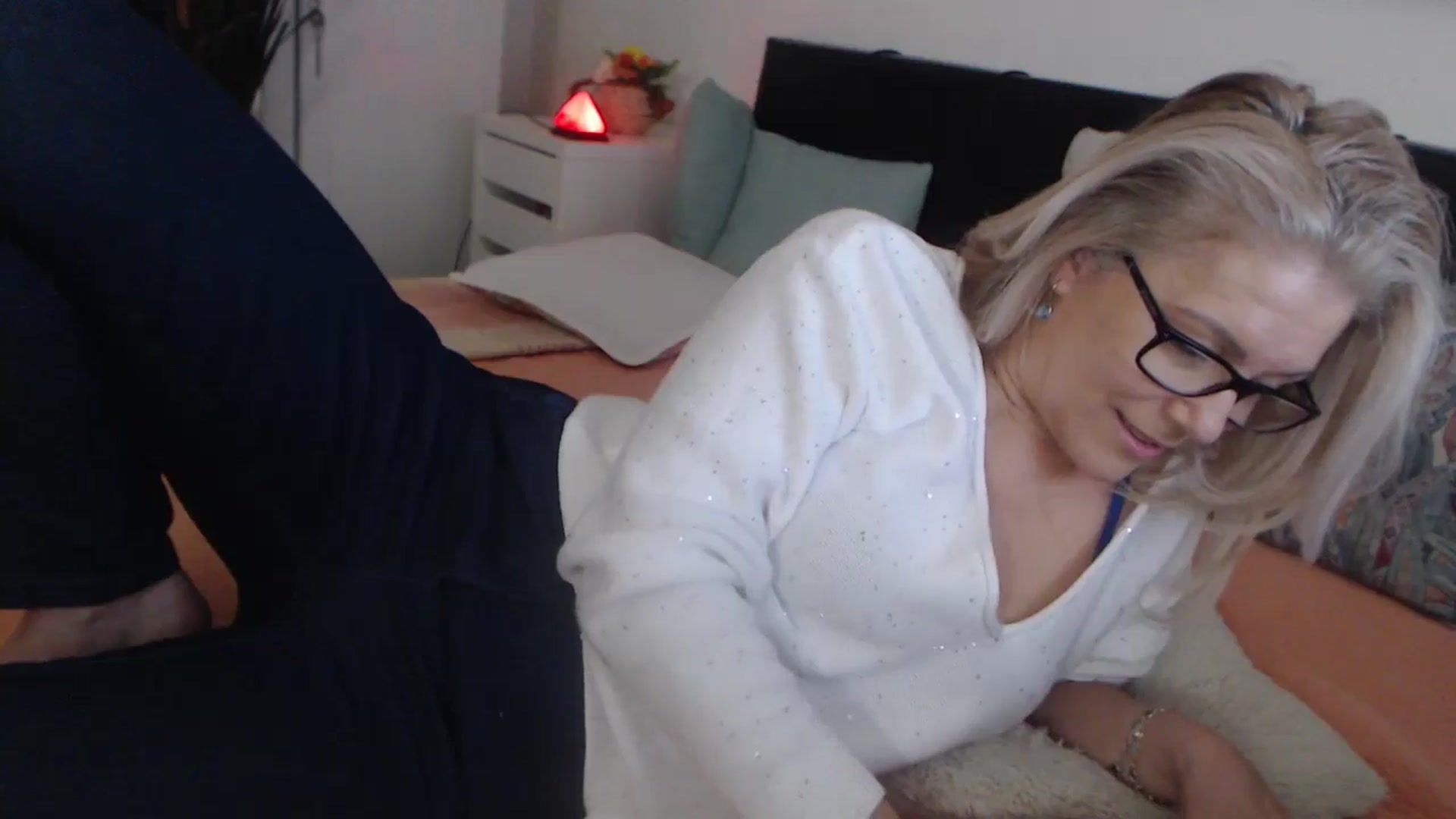 Gallery image thumbnail from Reeya71's myfreecams stream on, 04/11/2025, 06:58 image 14 of 20