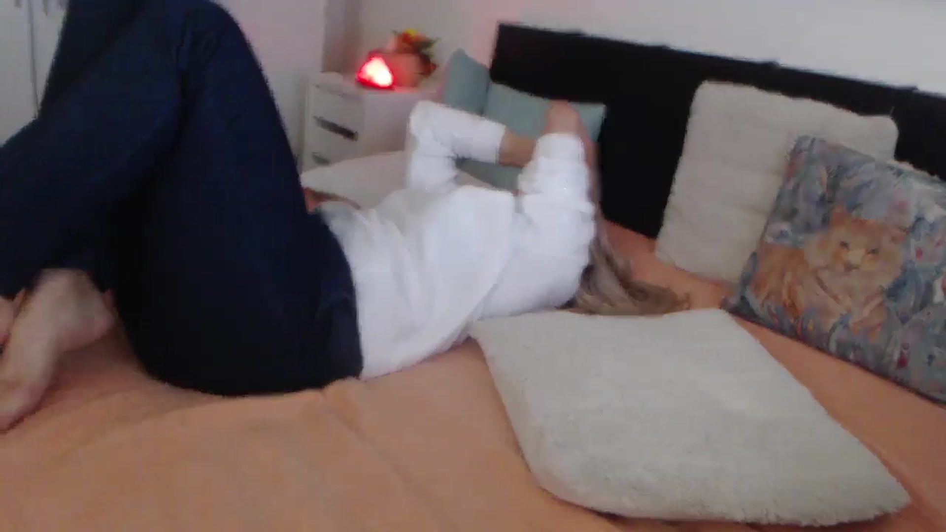 Gallery image thumbnail from Reeya71's myfreecams stream on, 04/11/2025, 06:58 image 3 of 20