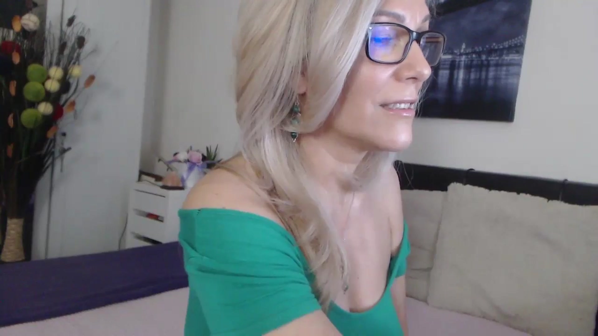 Gallery image thumbnail from Reeya71's myfreecams stream on, 06/12/2025, 06:06 image 20 of 20